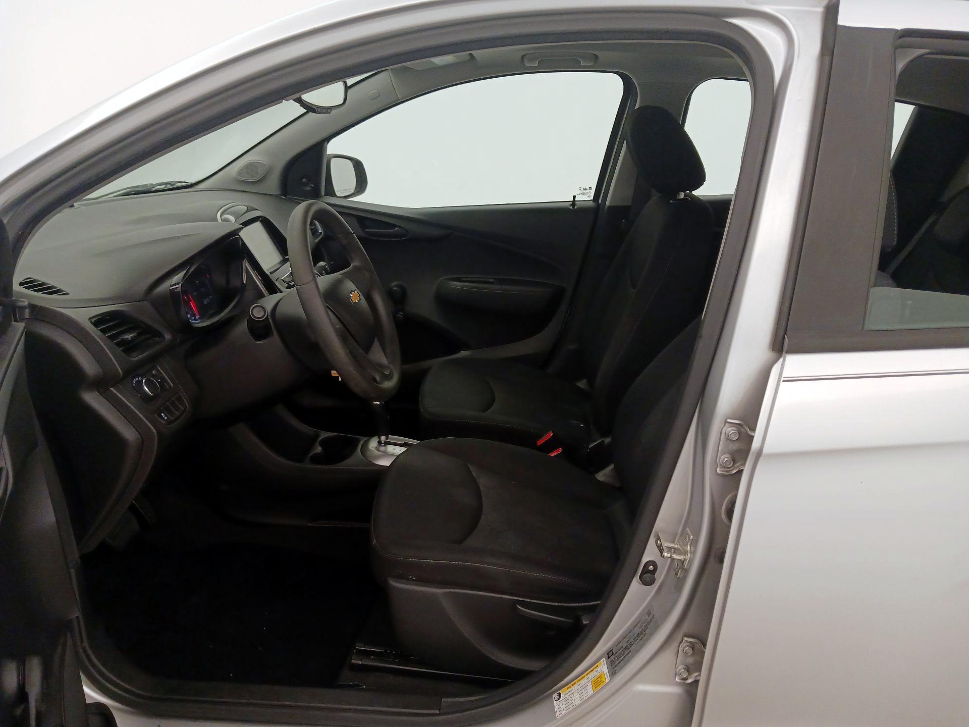Thumbnail: 2017 Chevrolet Spark - 11