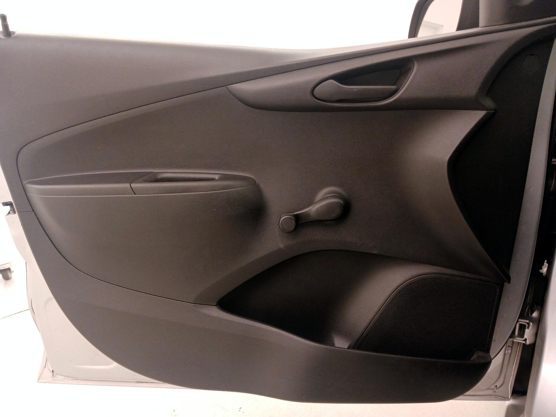 Thumbnail: 2017 Chevrolet Spark - 12