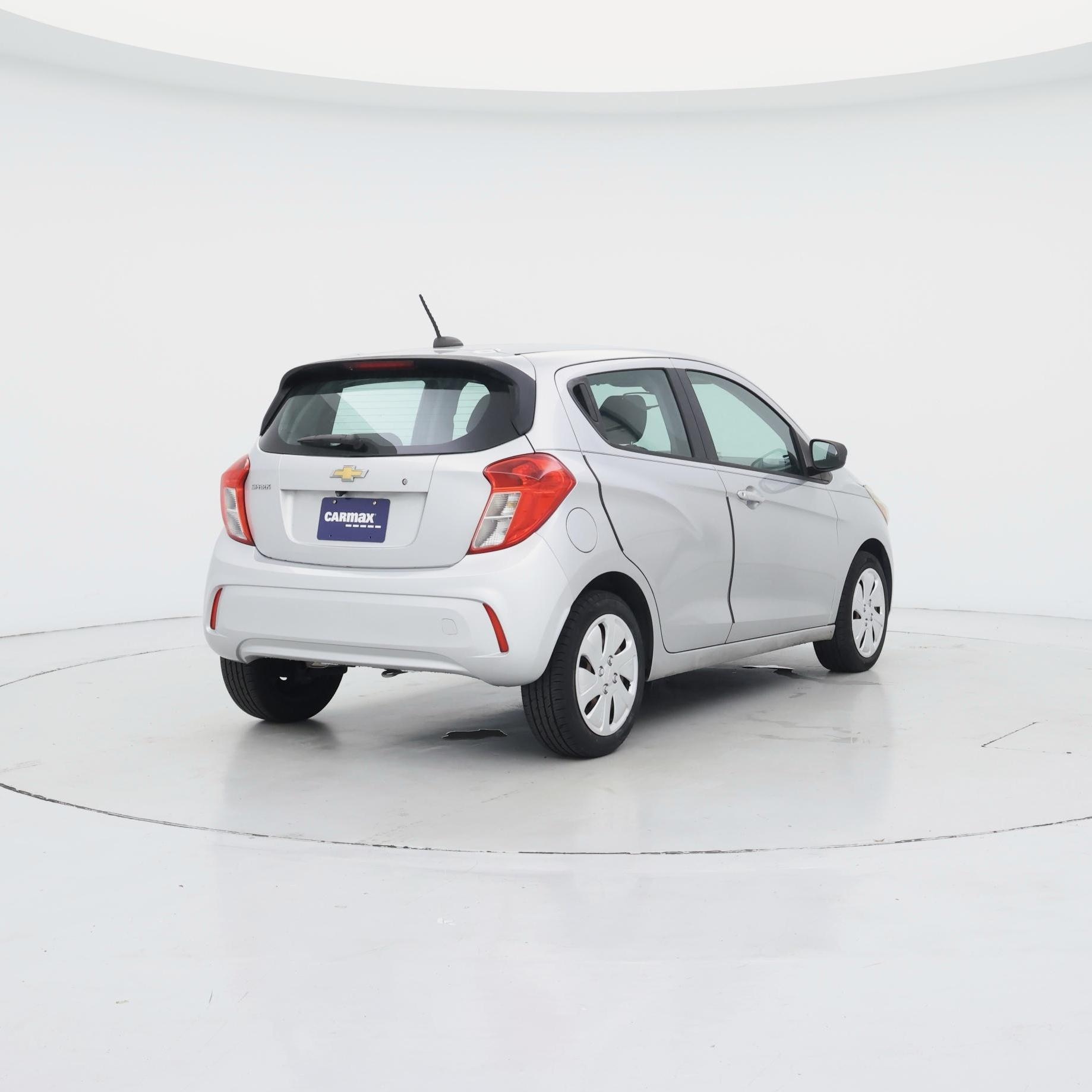 Thumbnail: 2017 Chevrolet Spark - 8
