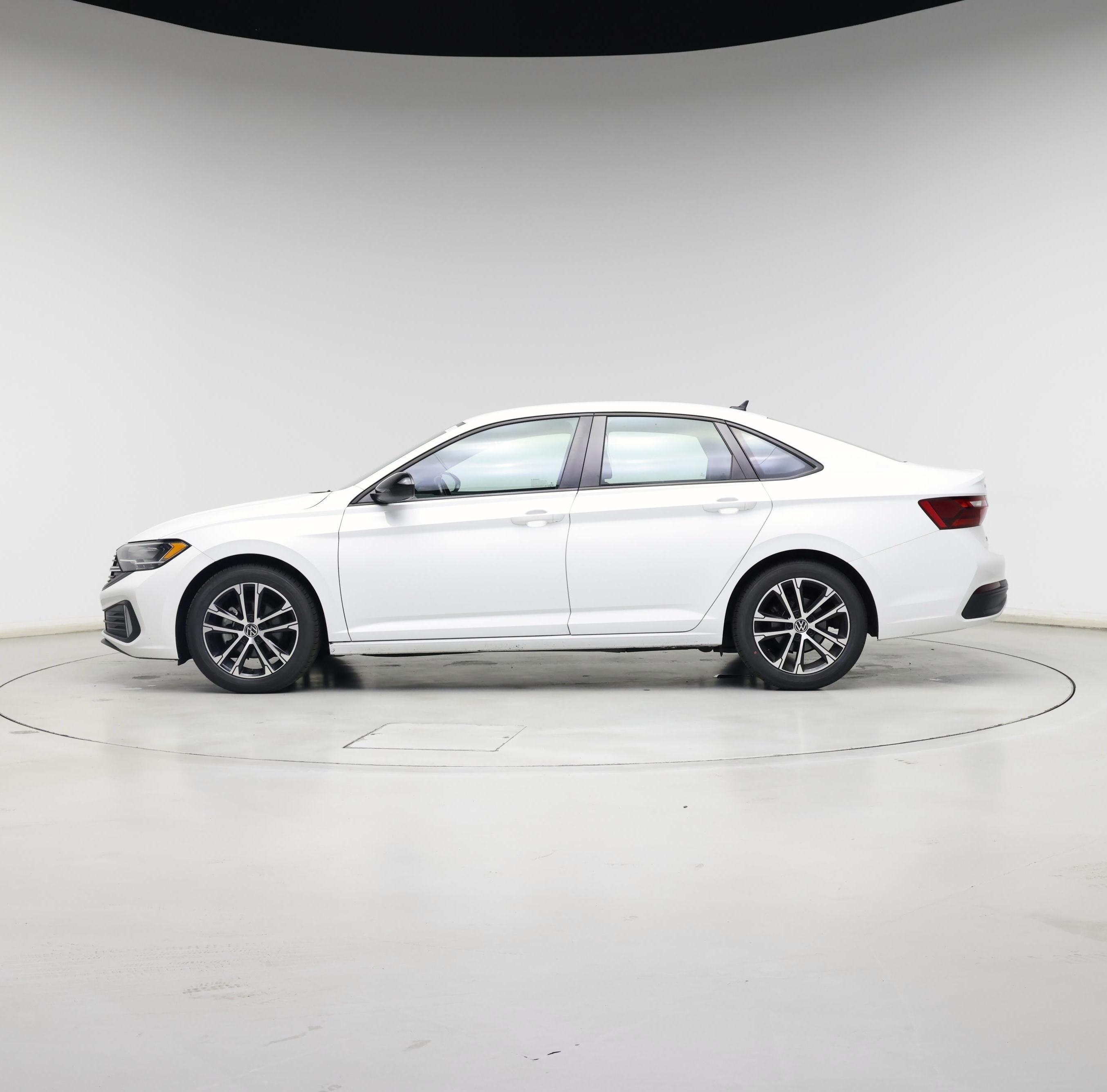 Thumbnail: 2022 Volkswagen Jetta - 3