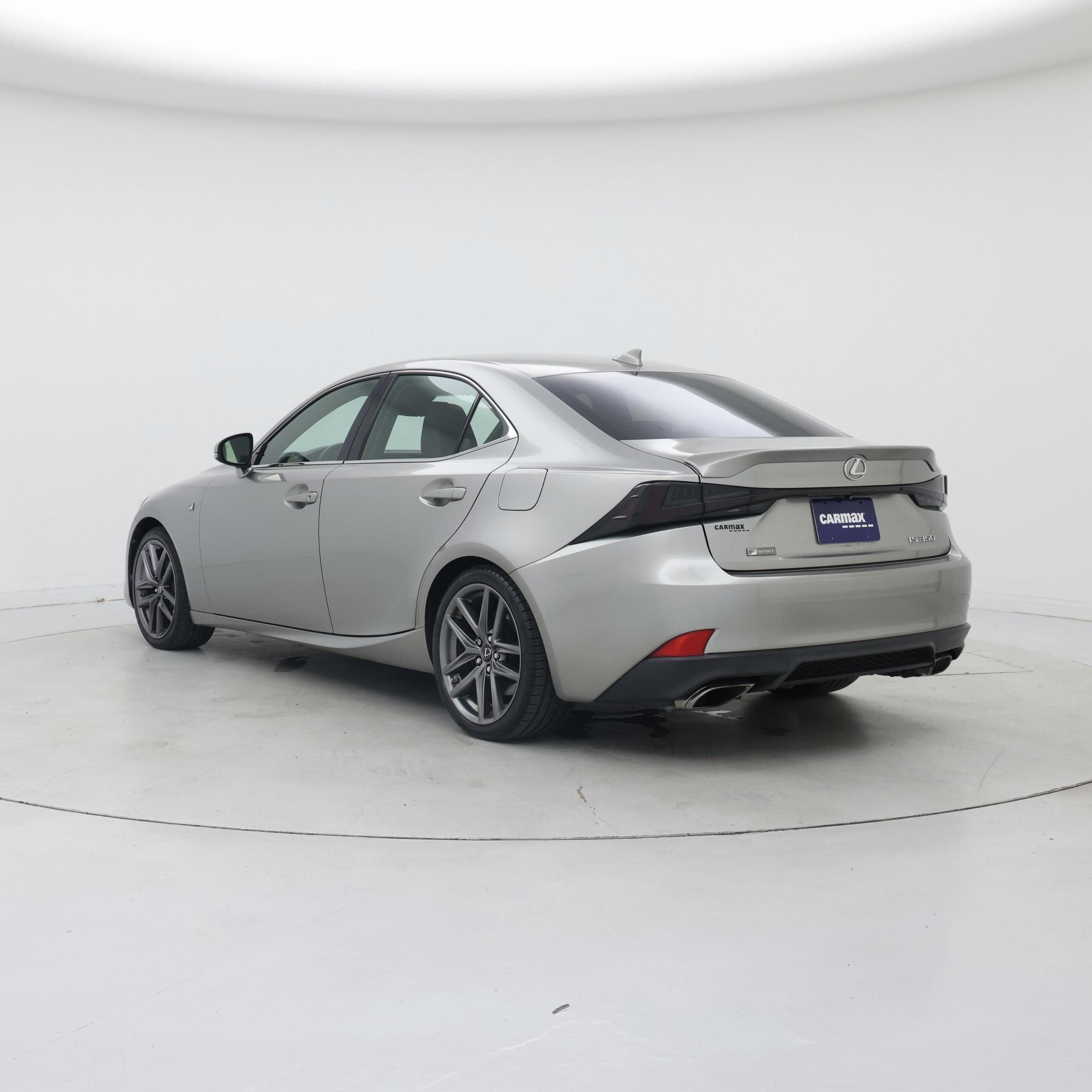 Thumbnail: 2018 Lexus IS - 2