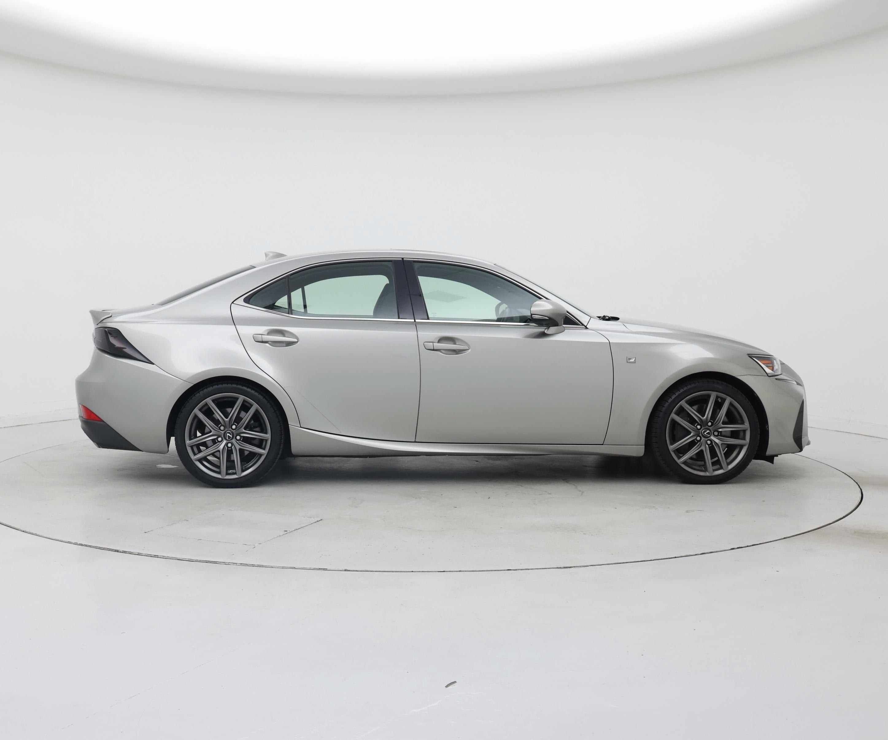 Thumbnail: 2018 Lexus IS - 7