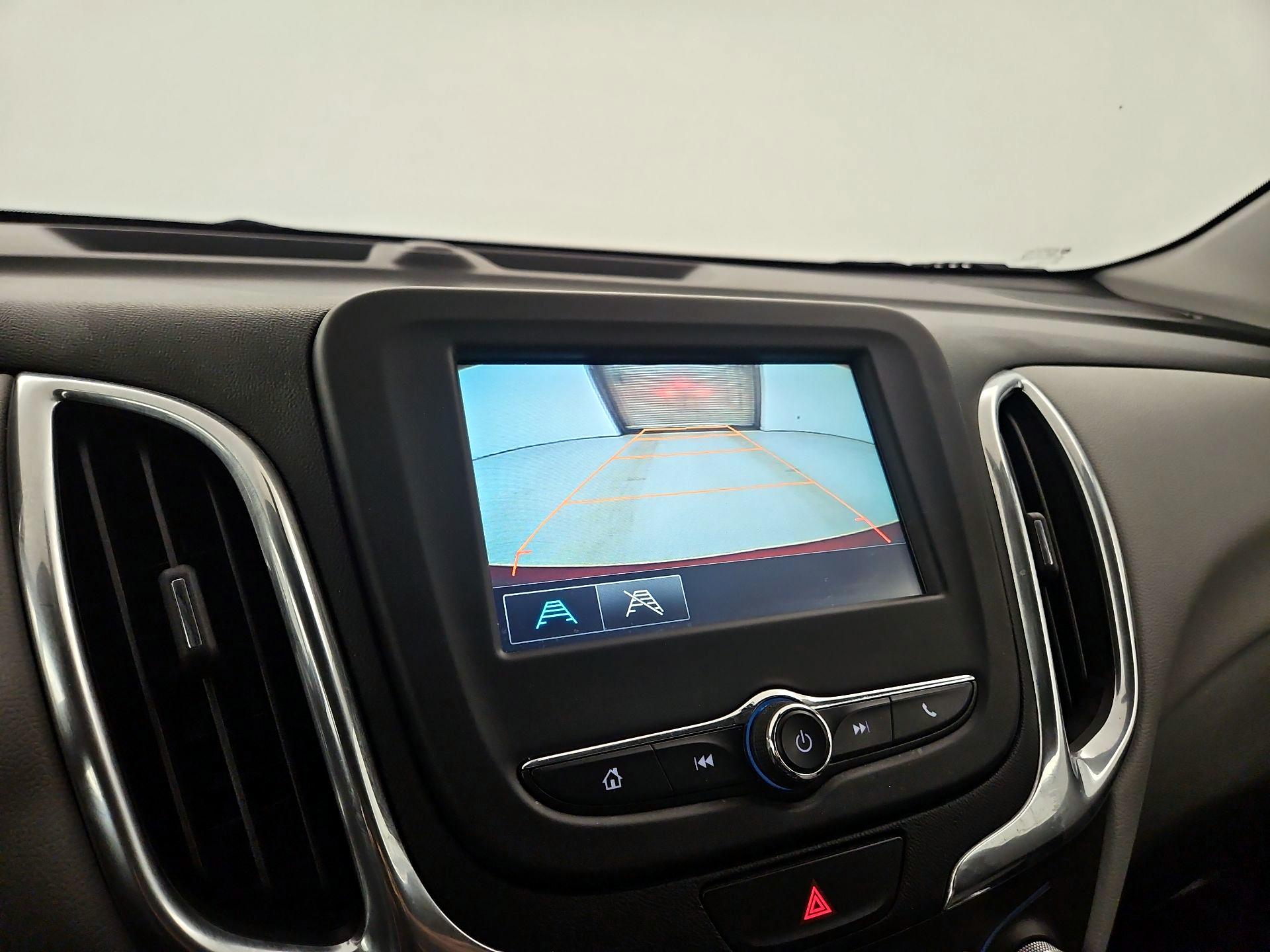 Thumbnail: 2018 Chevrolet Equinox - 12