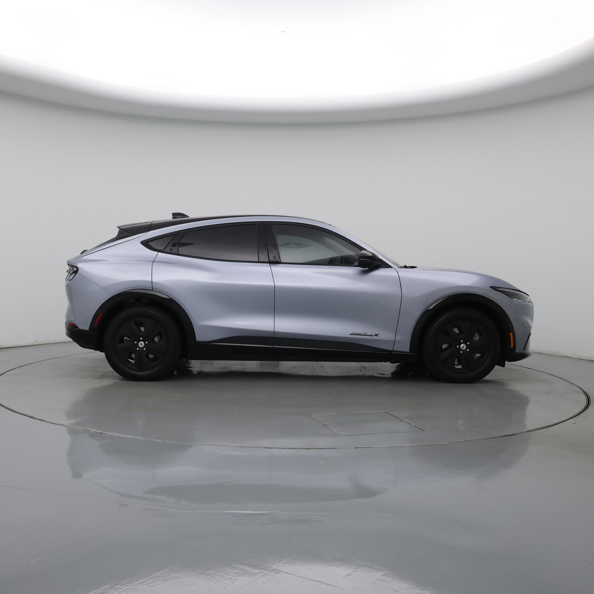 Thumbnail: 2022 Ford Mustang Mach-E - 7