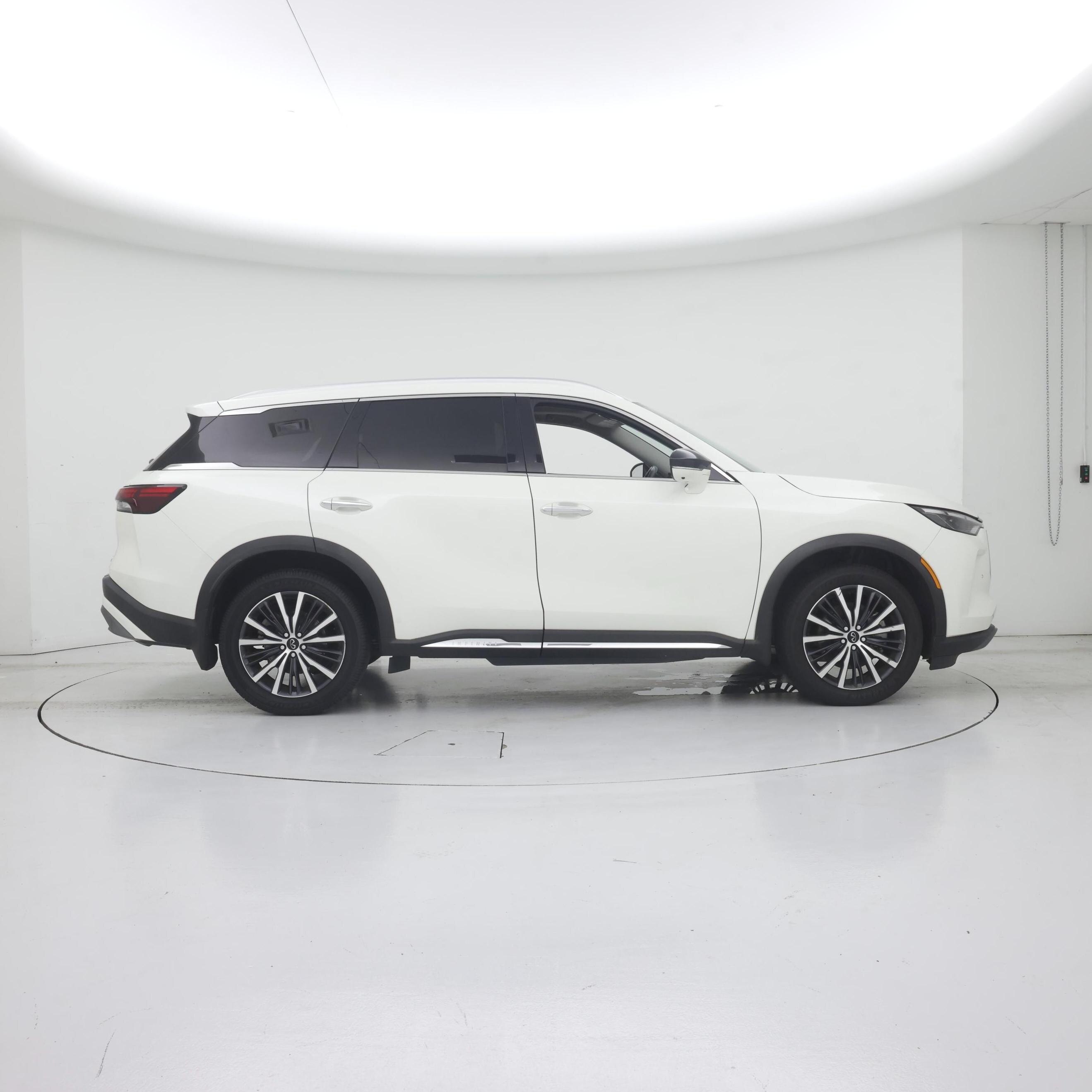 Thumbnail: 2023 INFINITI QX60 - 7