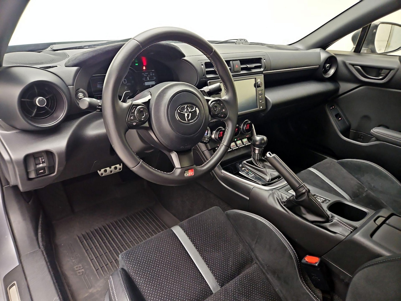 2023 Toyota GR86 Premium - Photo 10