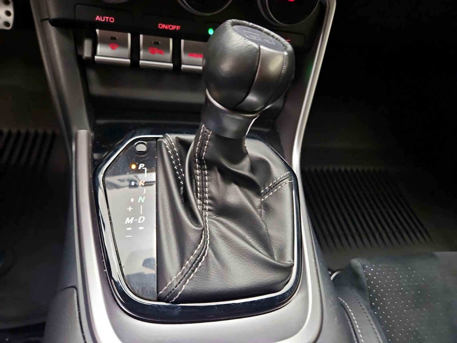 2023 Toyota GR86 Premium - Photo 18
