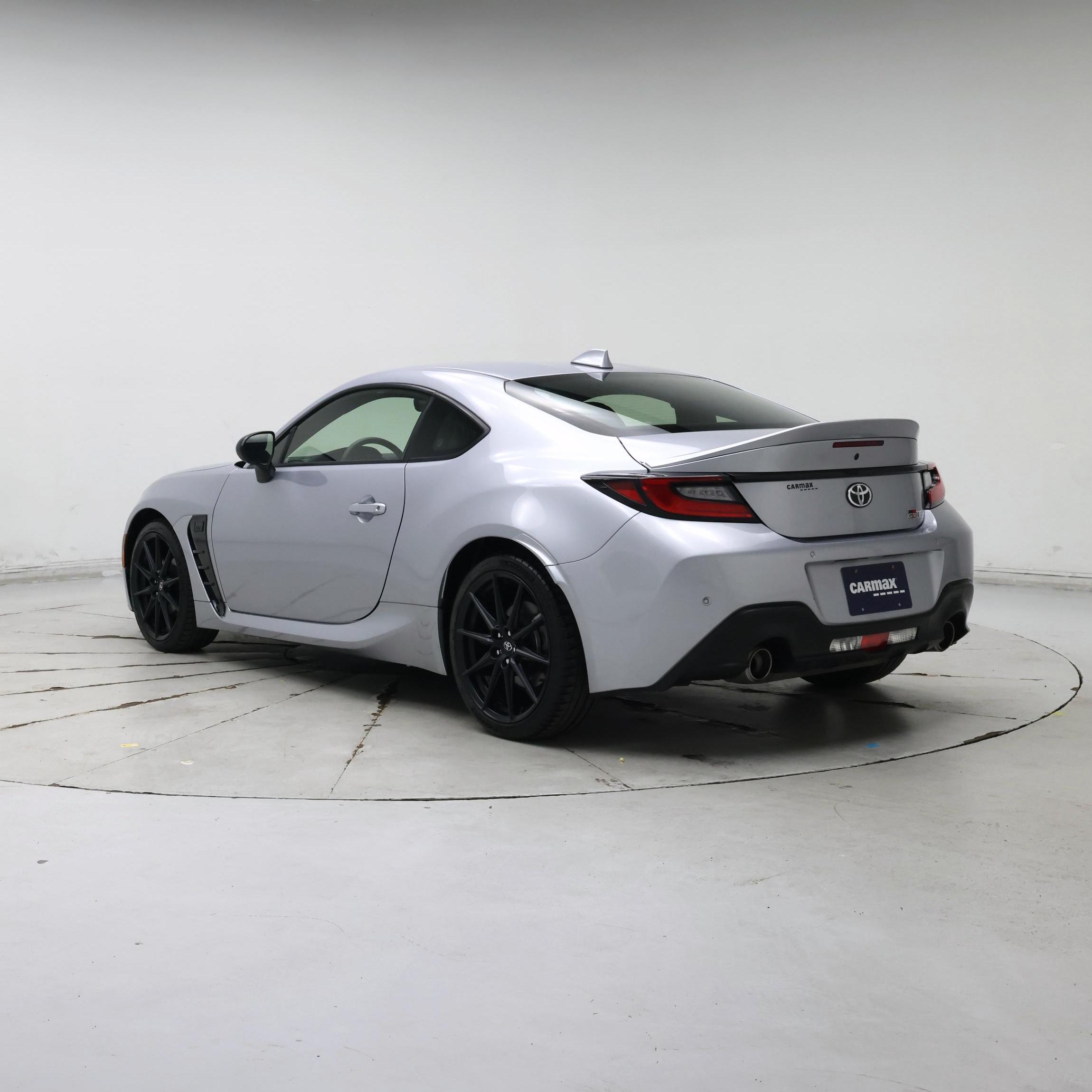 Thumbnail: 2023 Toyota GR86 - 2
