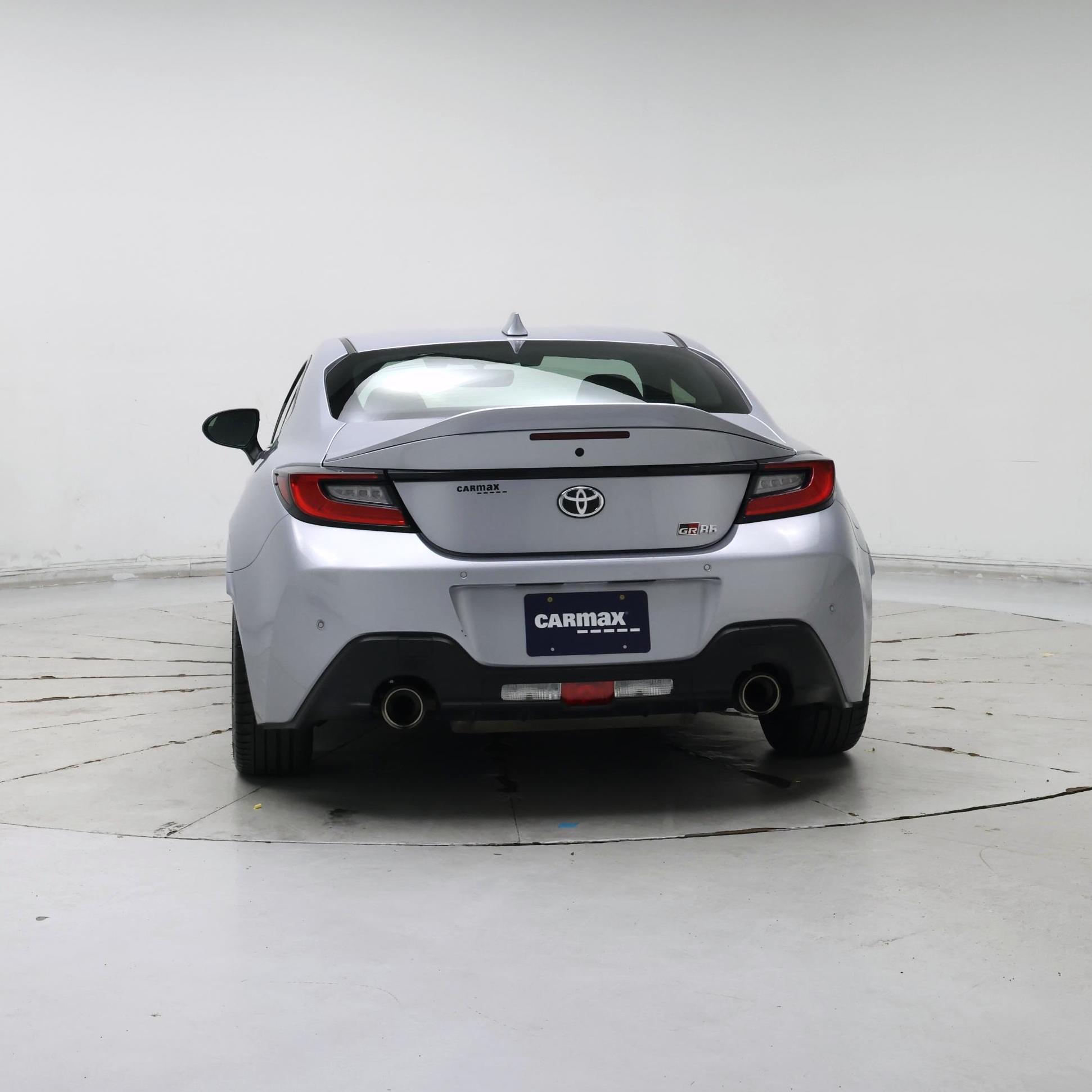 Thumbnail: 2023 Toyota GR86 - 6