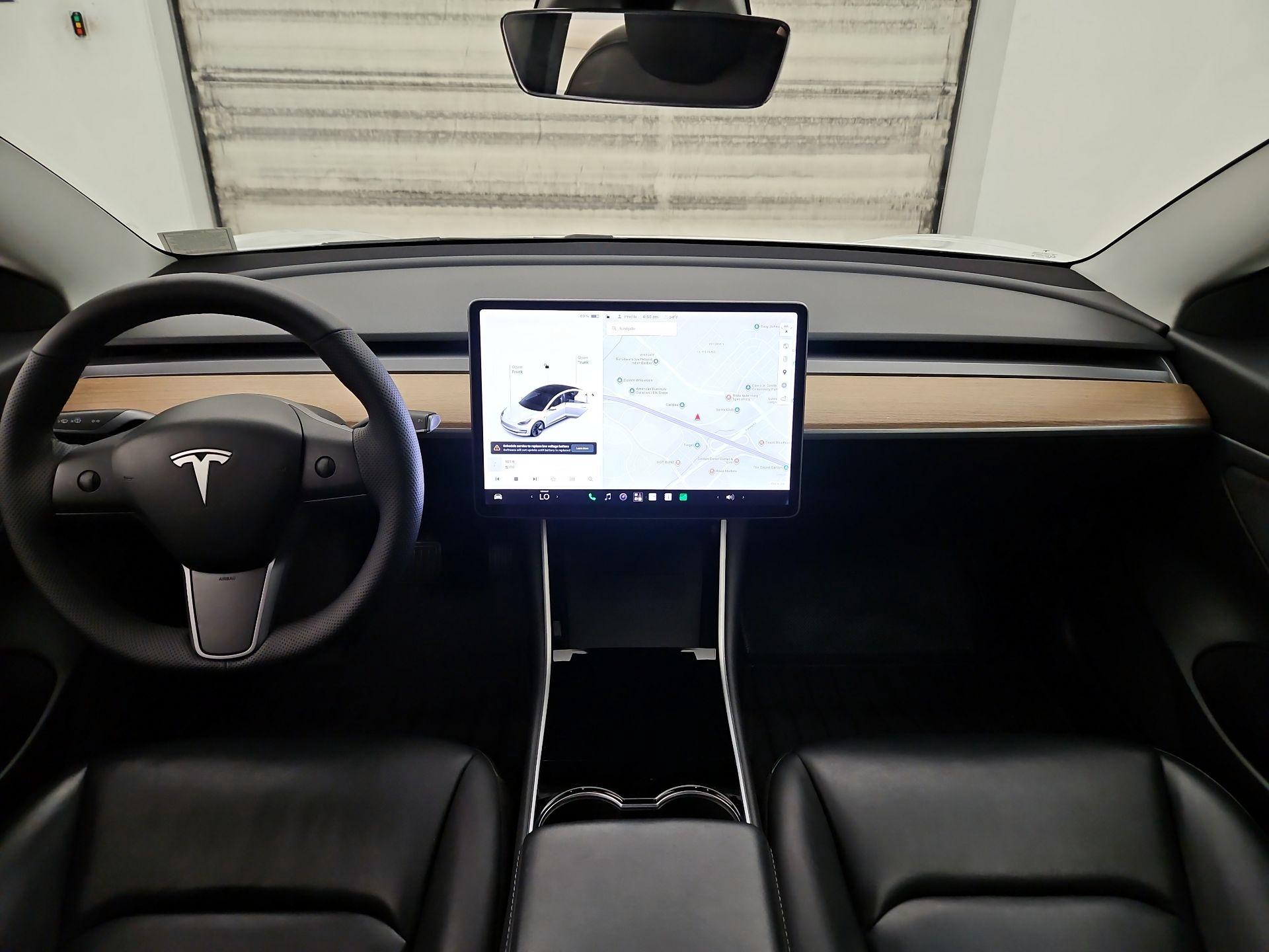 Thumbnail: 2020 Tesla Model 3 - 9