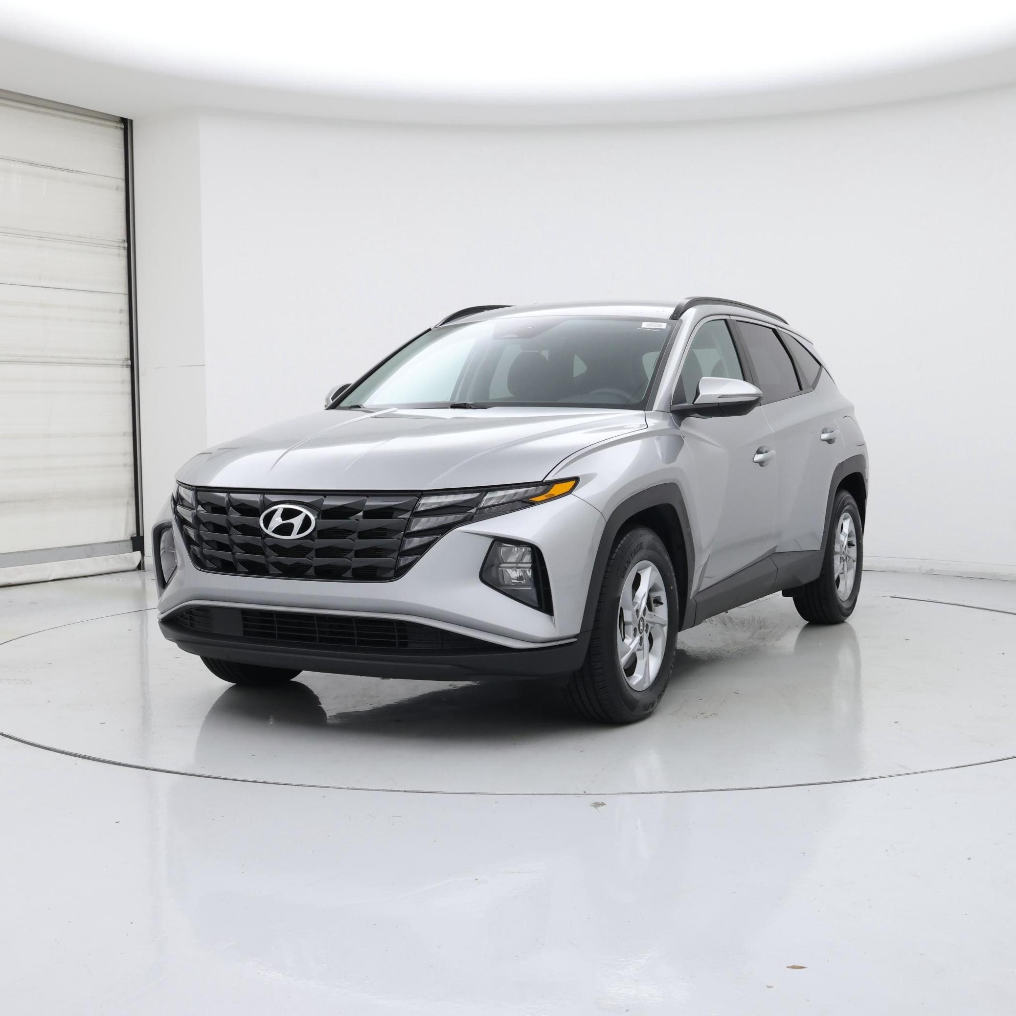 Thumbnail: 2023 Hyundai Tucson - 4