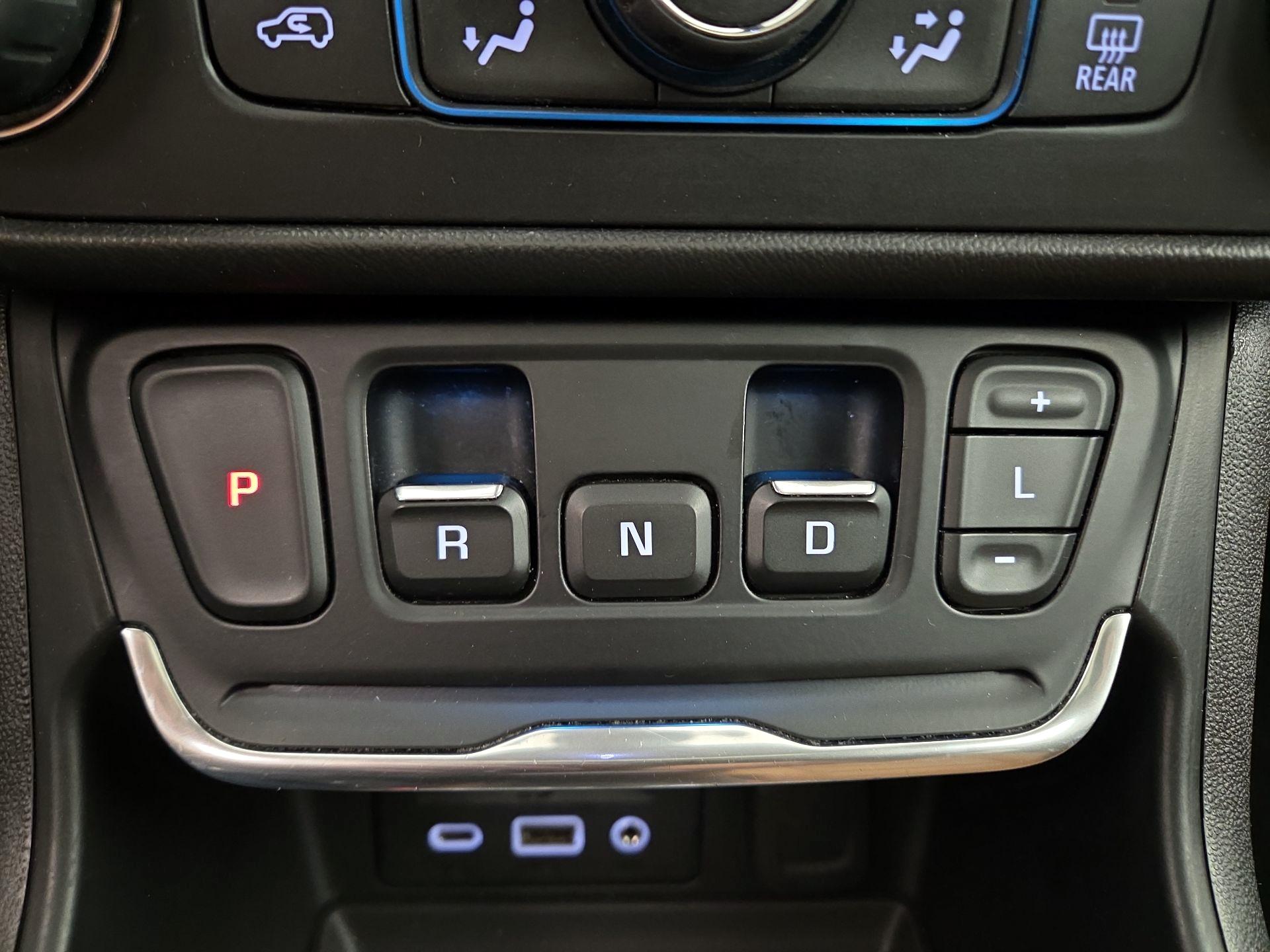 Thumbnail: 2021 GMC Terrain - 17