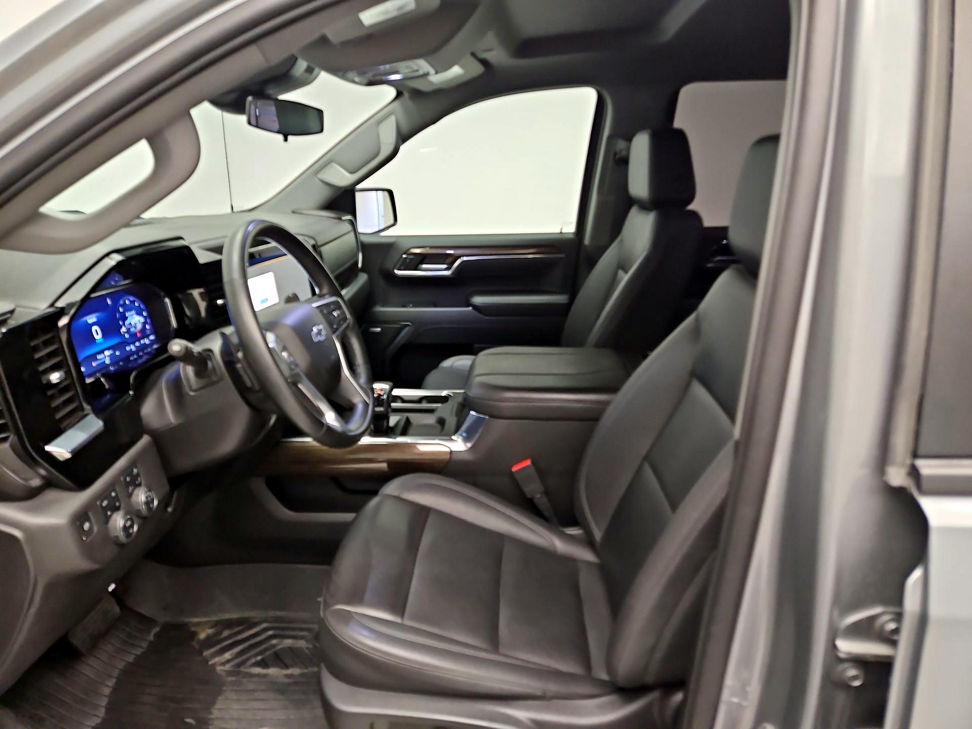 Thumbnail: 2023 Chevrolet Silverado 1500 - 11