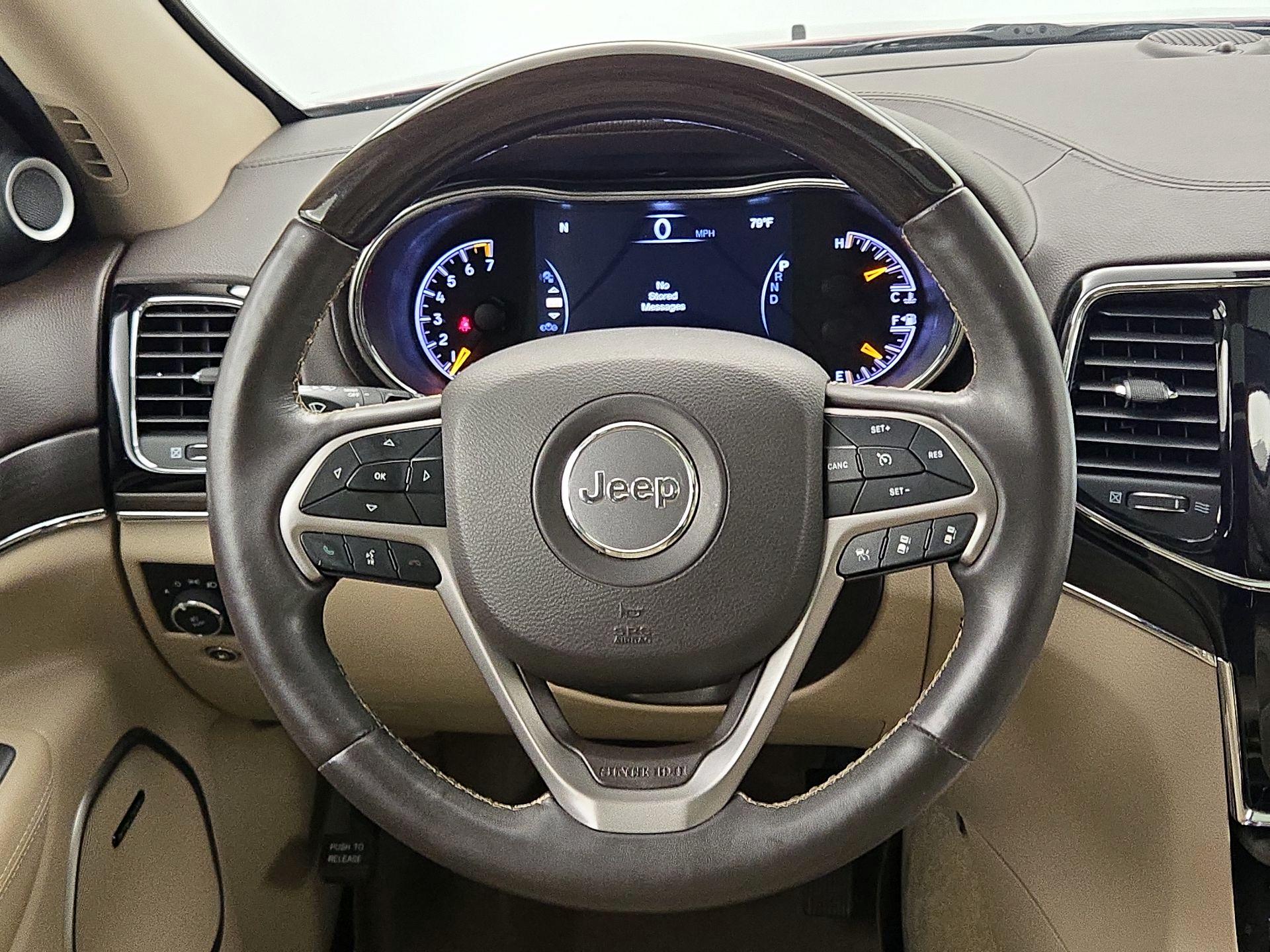 Thumbnail: 2019 Jeep Grand Cherokee - 10