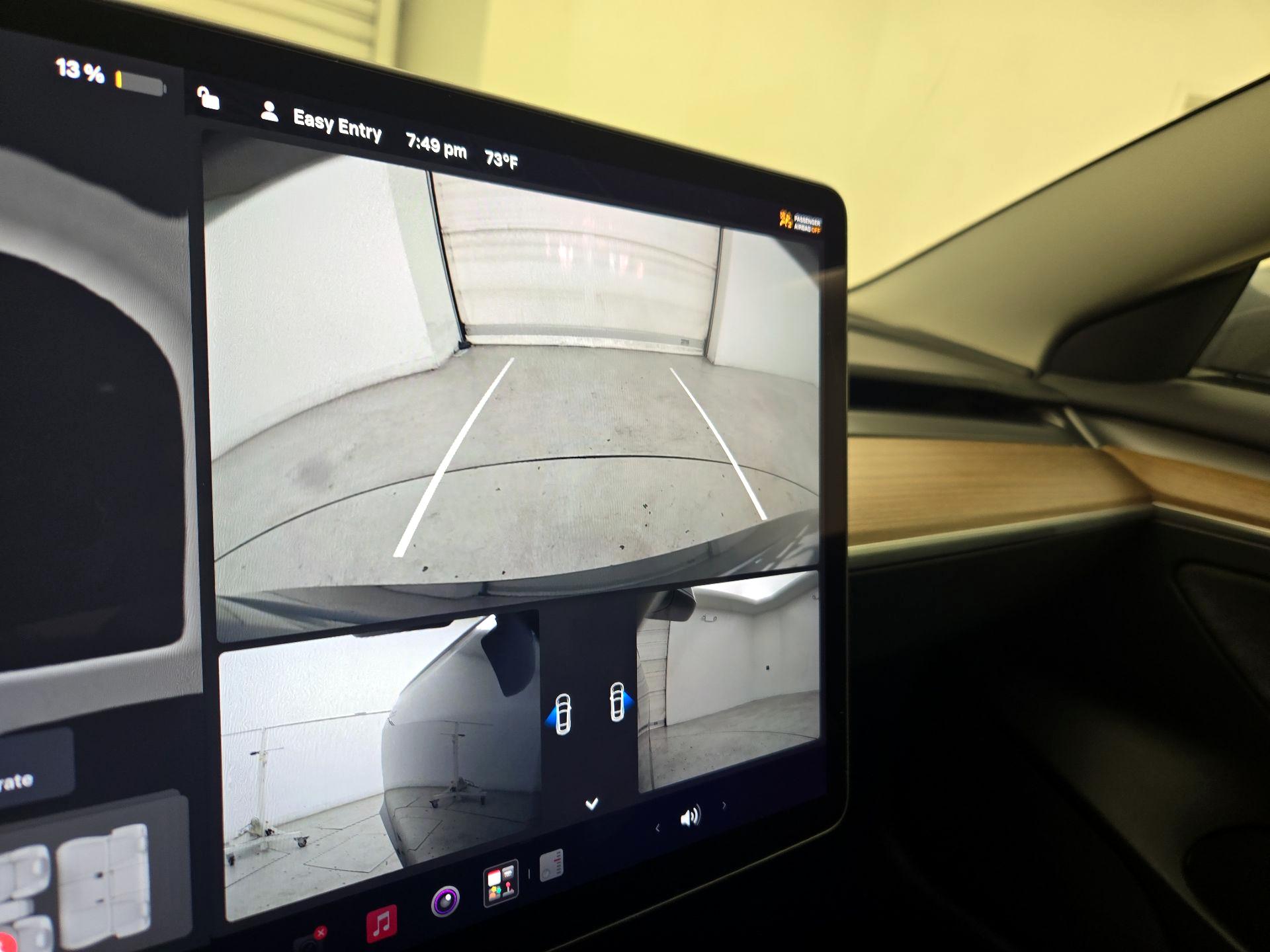 Thumbnail: 2023 Tesla Model 3 - 14