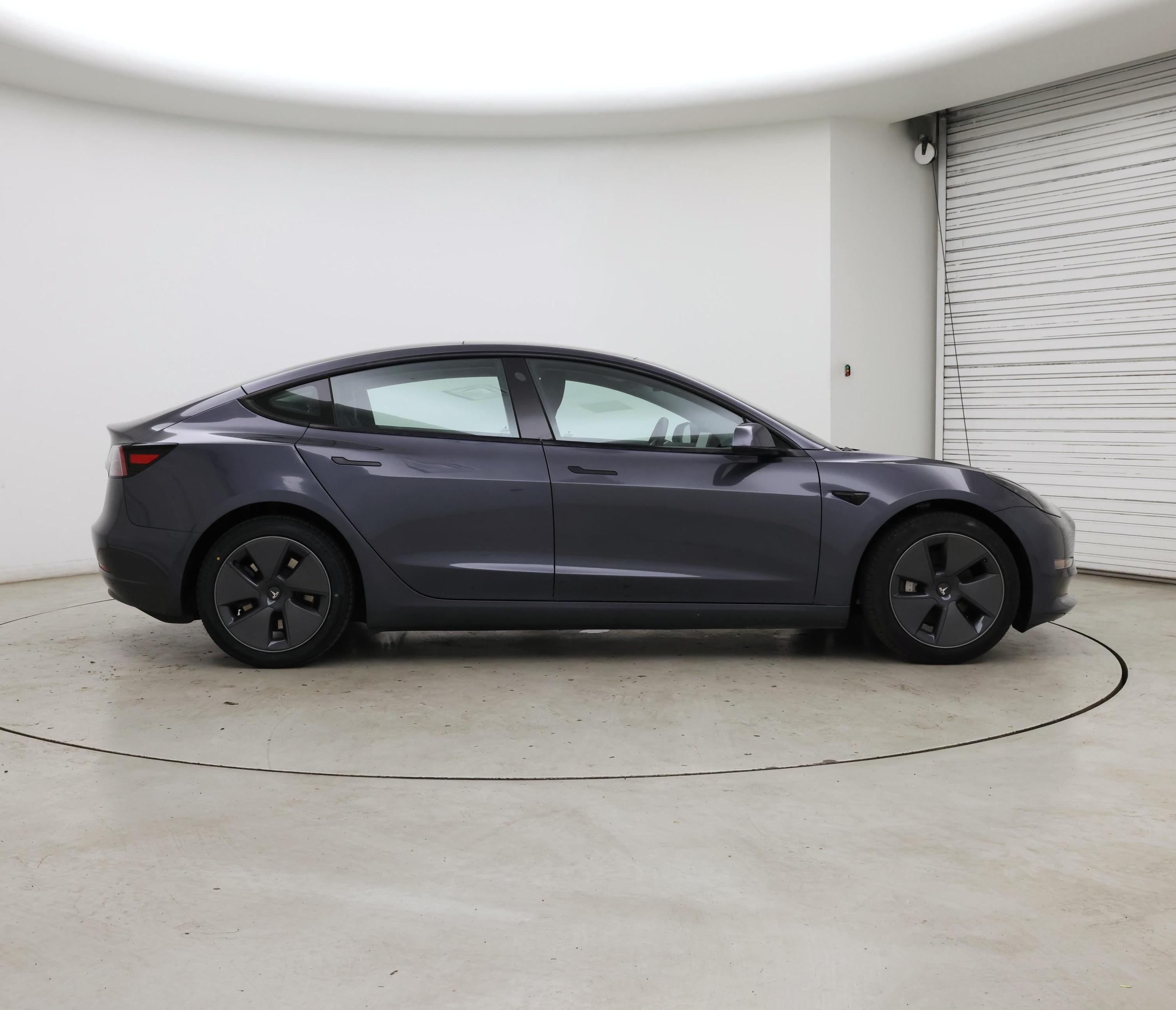 Thumbnail: 2023 Tesla Model 3 - 7