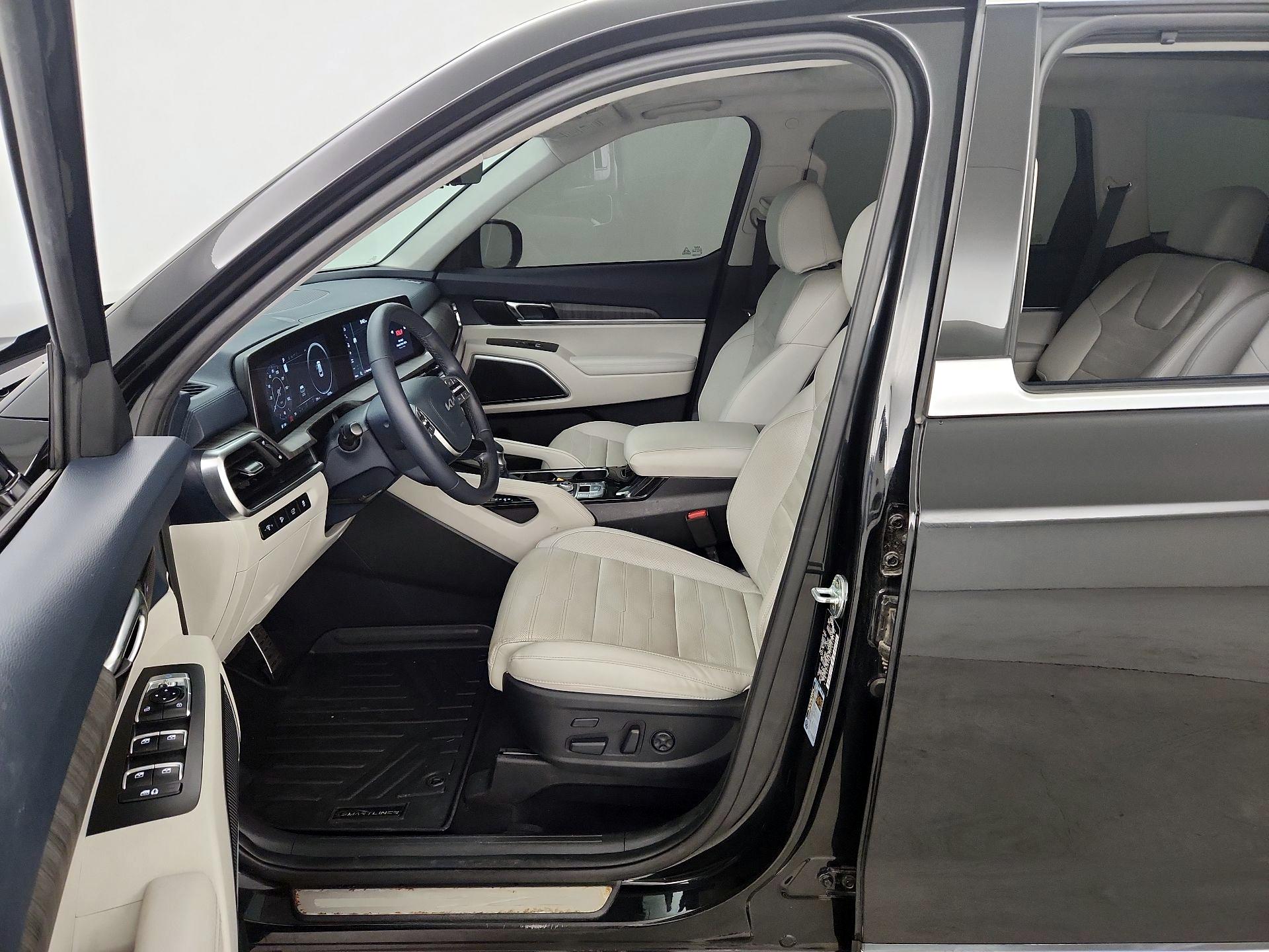 Thumbnail: 2023 Kia Telluride - 11