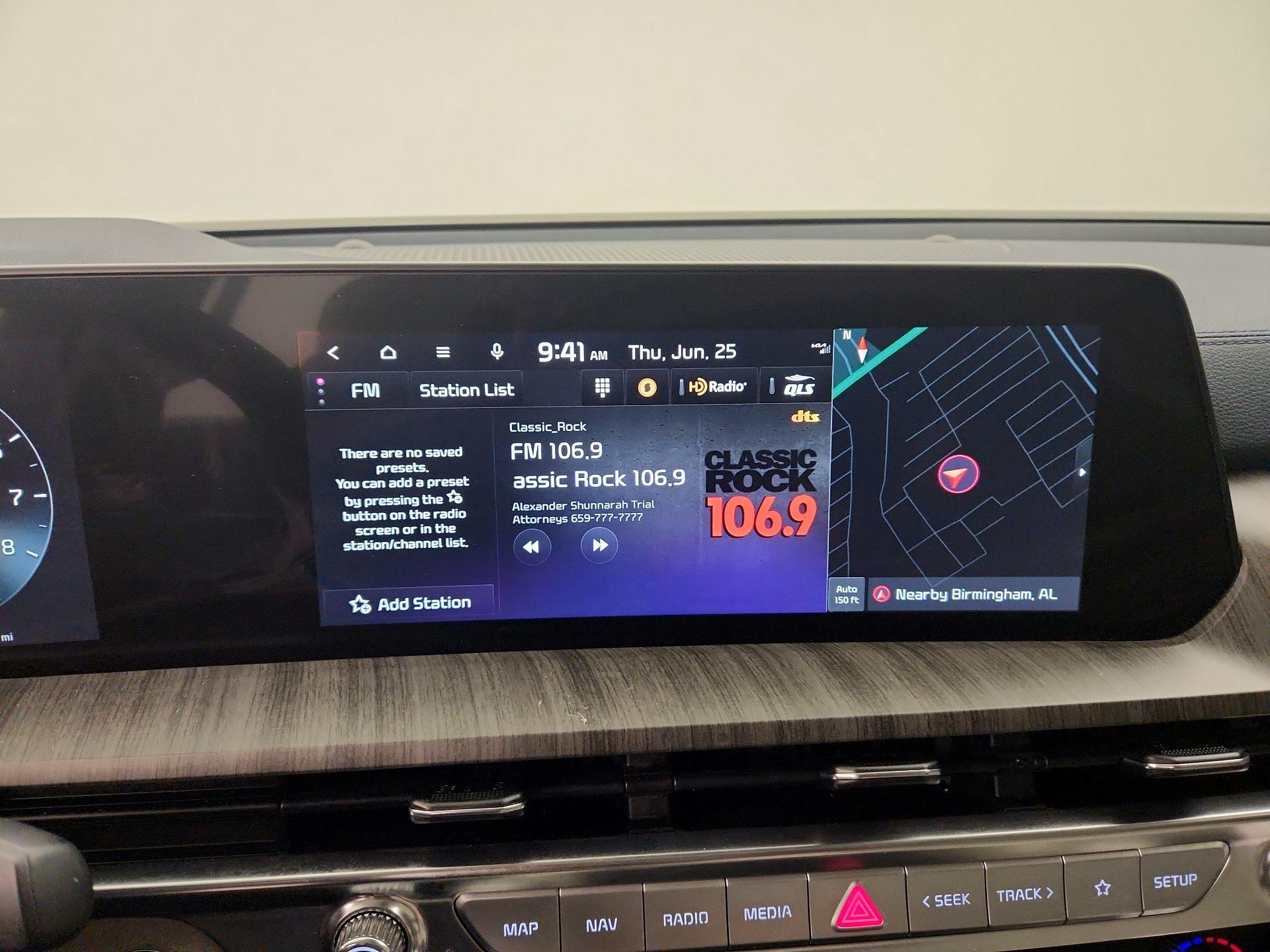 Thumbnail: 2023 Kia Telluride - 16