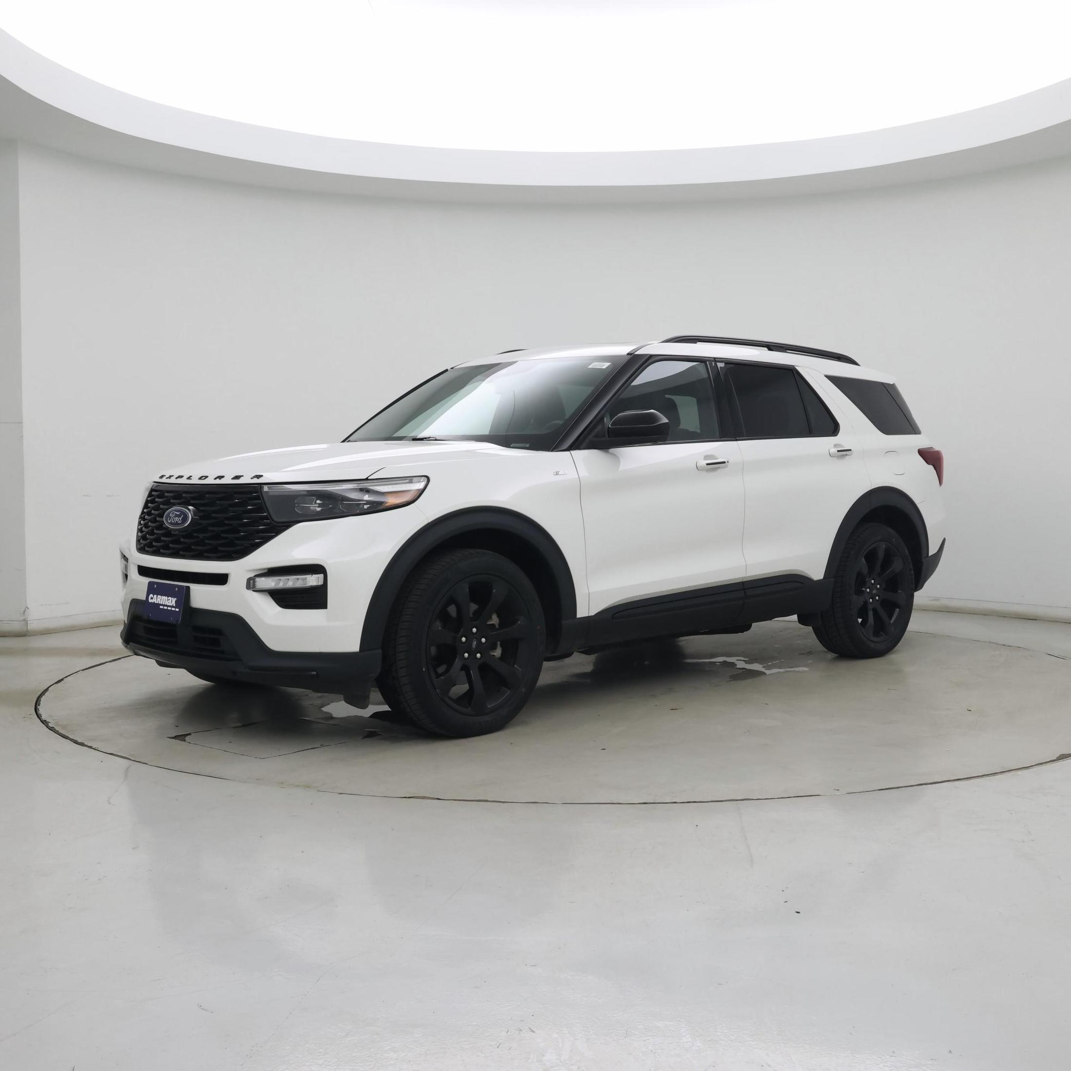 Thumbnail: 2022 Ford Explorer - 4