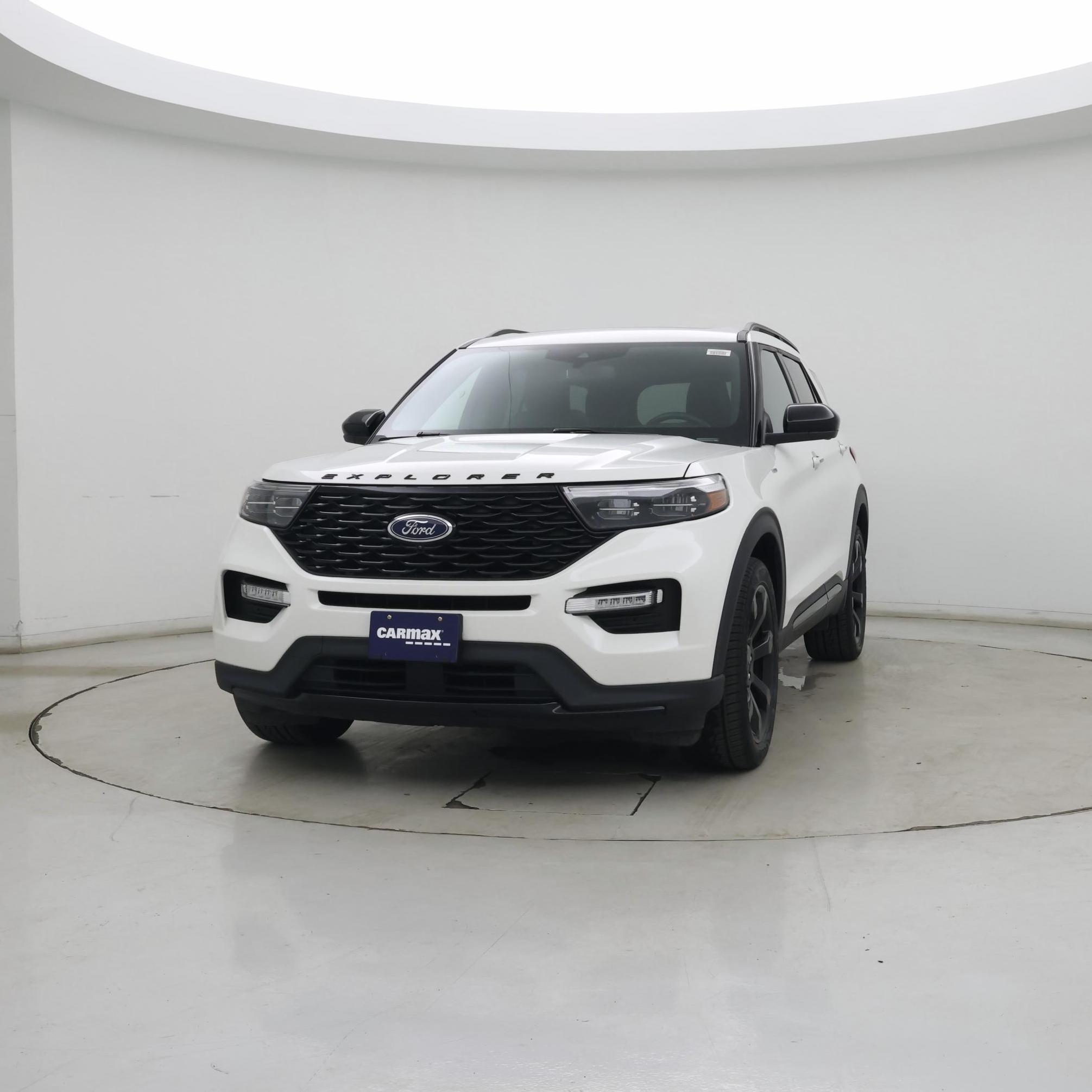 Thumbnail: 2022 Ford Explorer - 5