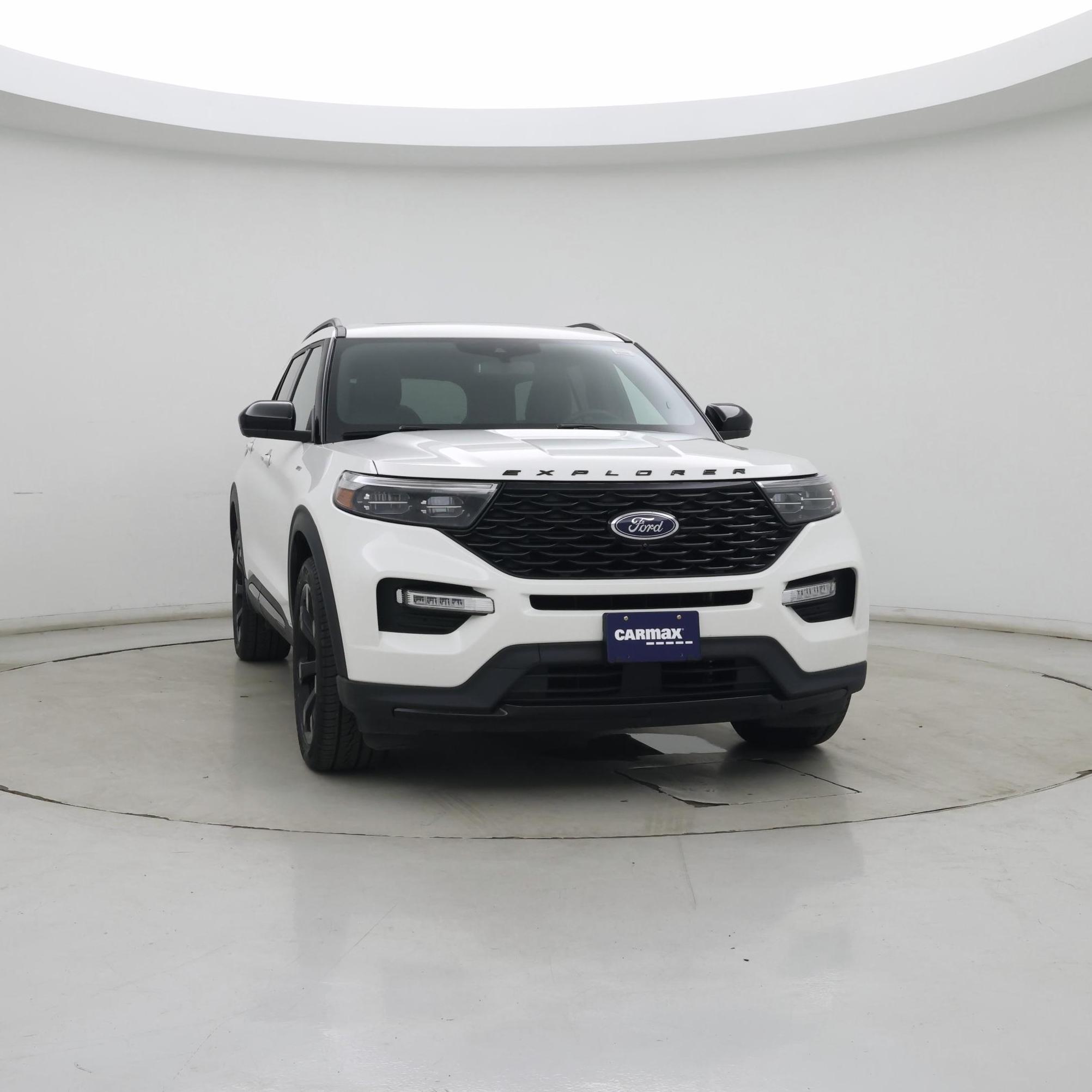 Thumbnail: 2022 Ford Explorer - 7