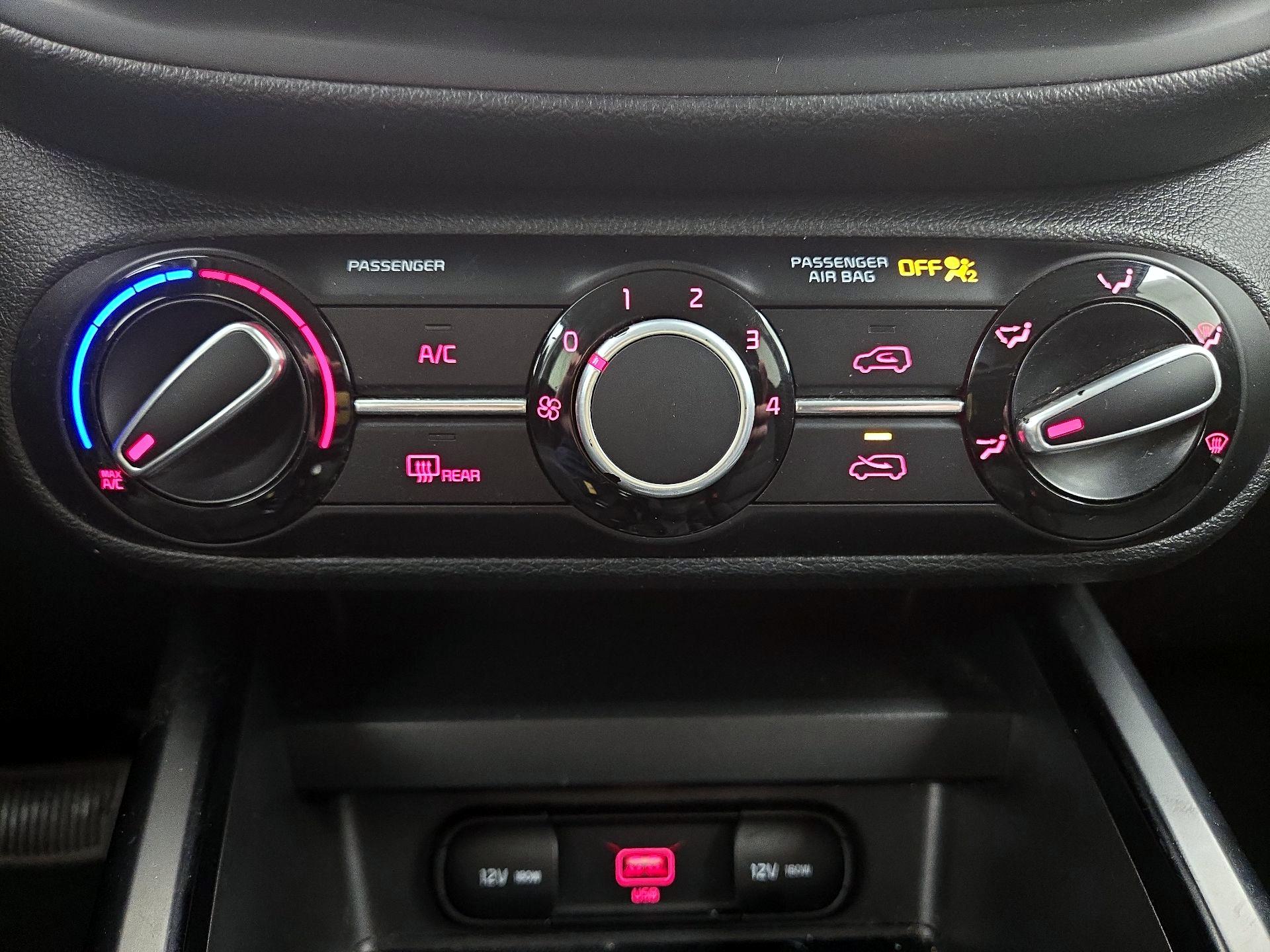 Thumbnail: 2021 Kia Soul - 16