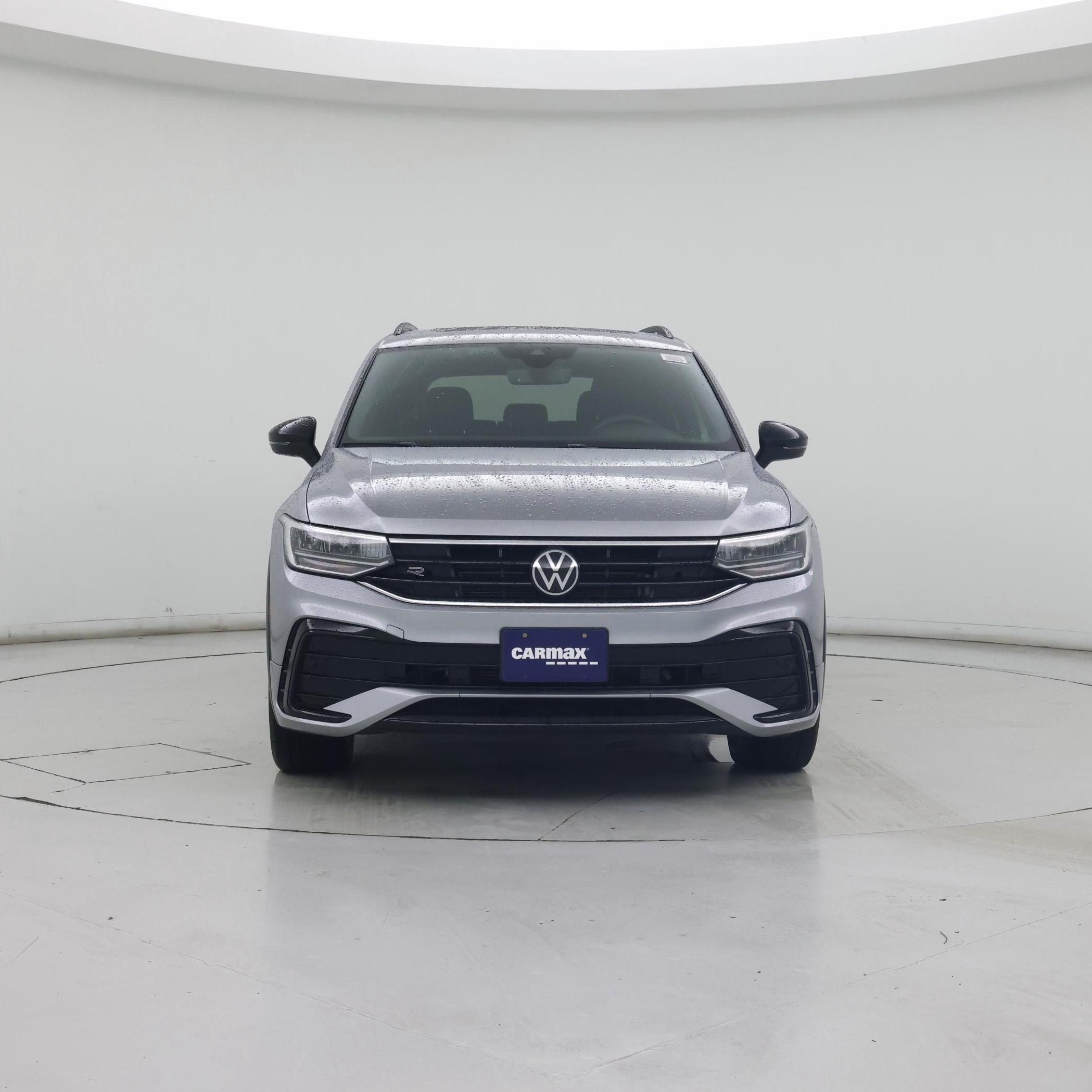 Thumbnail: 2023 Volkswagen Tiguan - 5