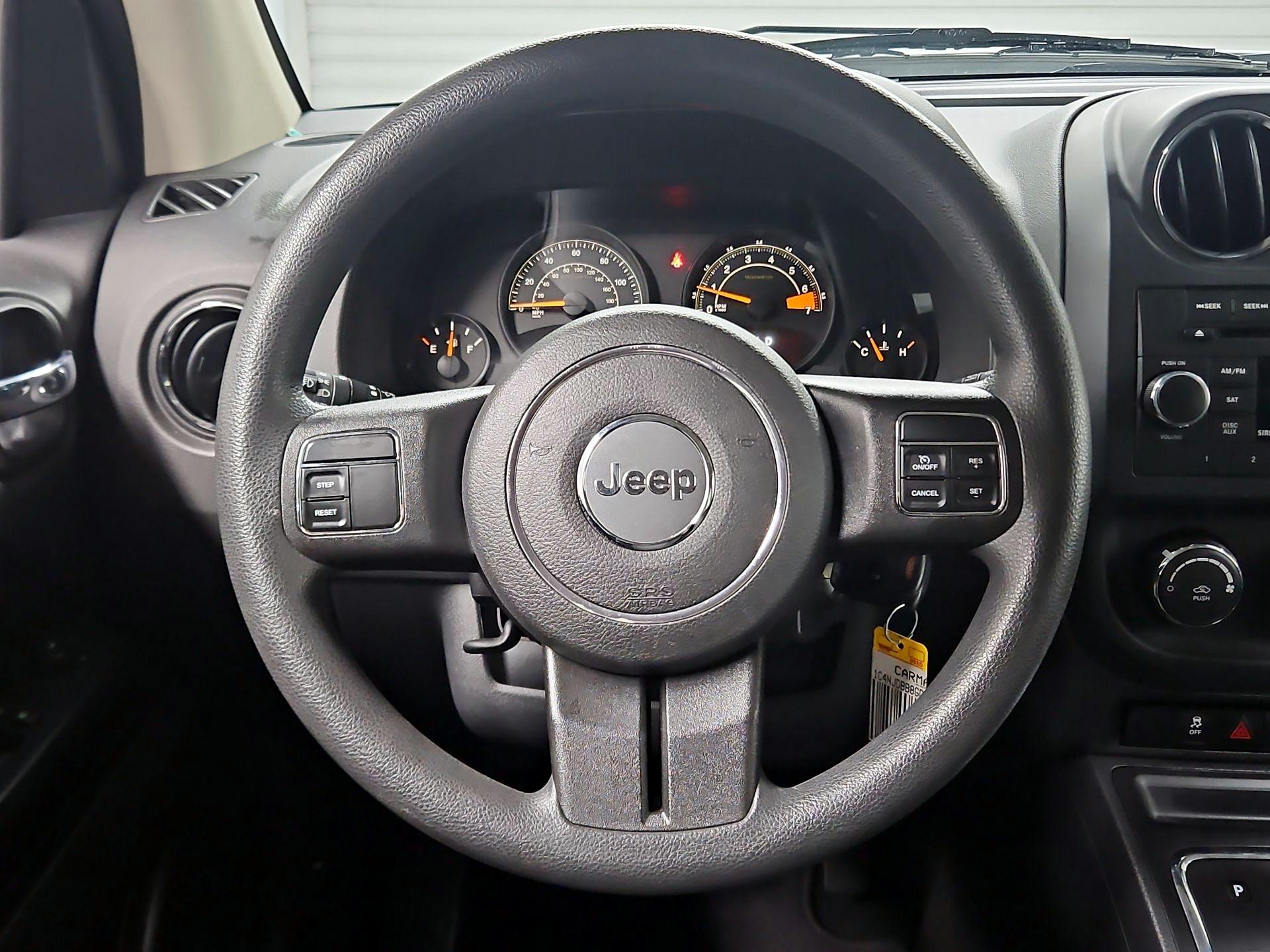 Thumbnail: 2016 Jeep Compass - 10