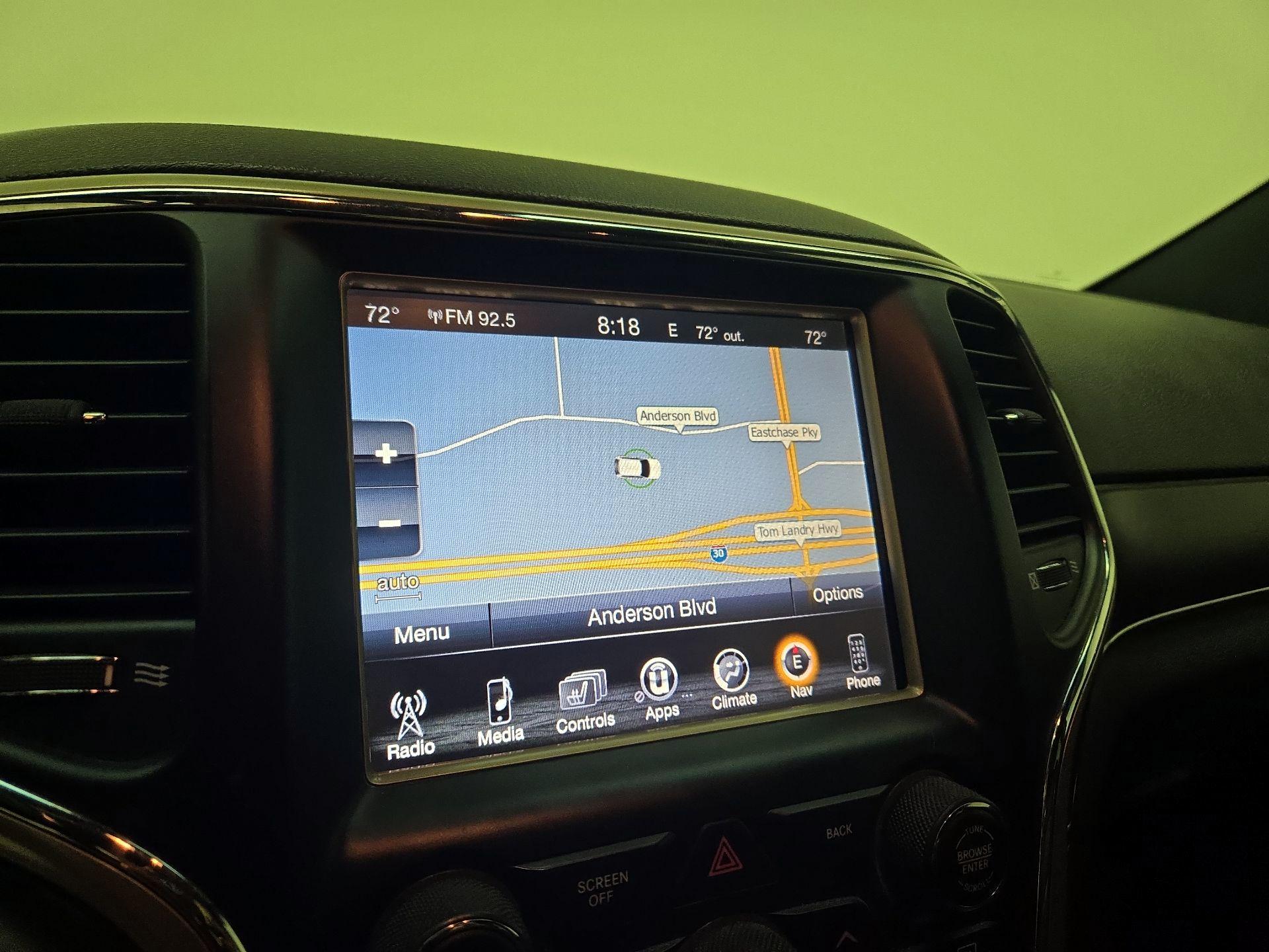 Thumbnail: 2014 Jeep Grand Cherokee - 14