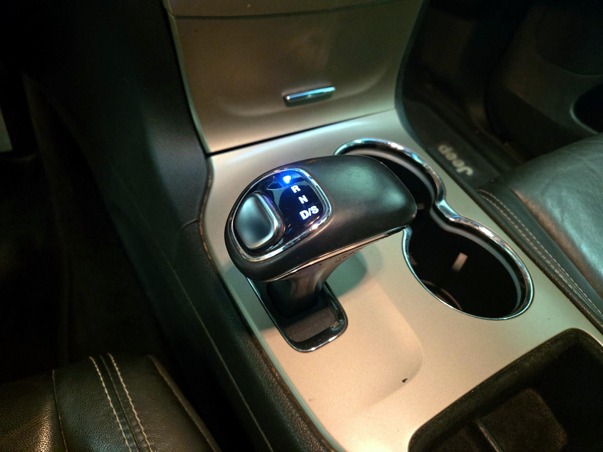 Thumbnail: 2014 Jeep Grand Cherokee - 18