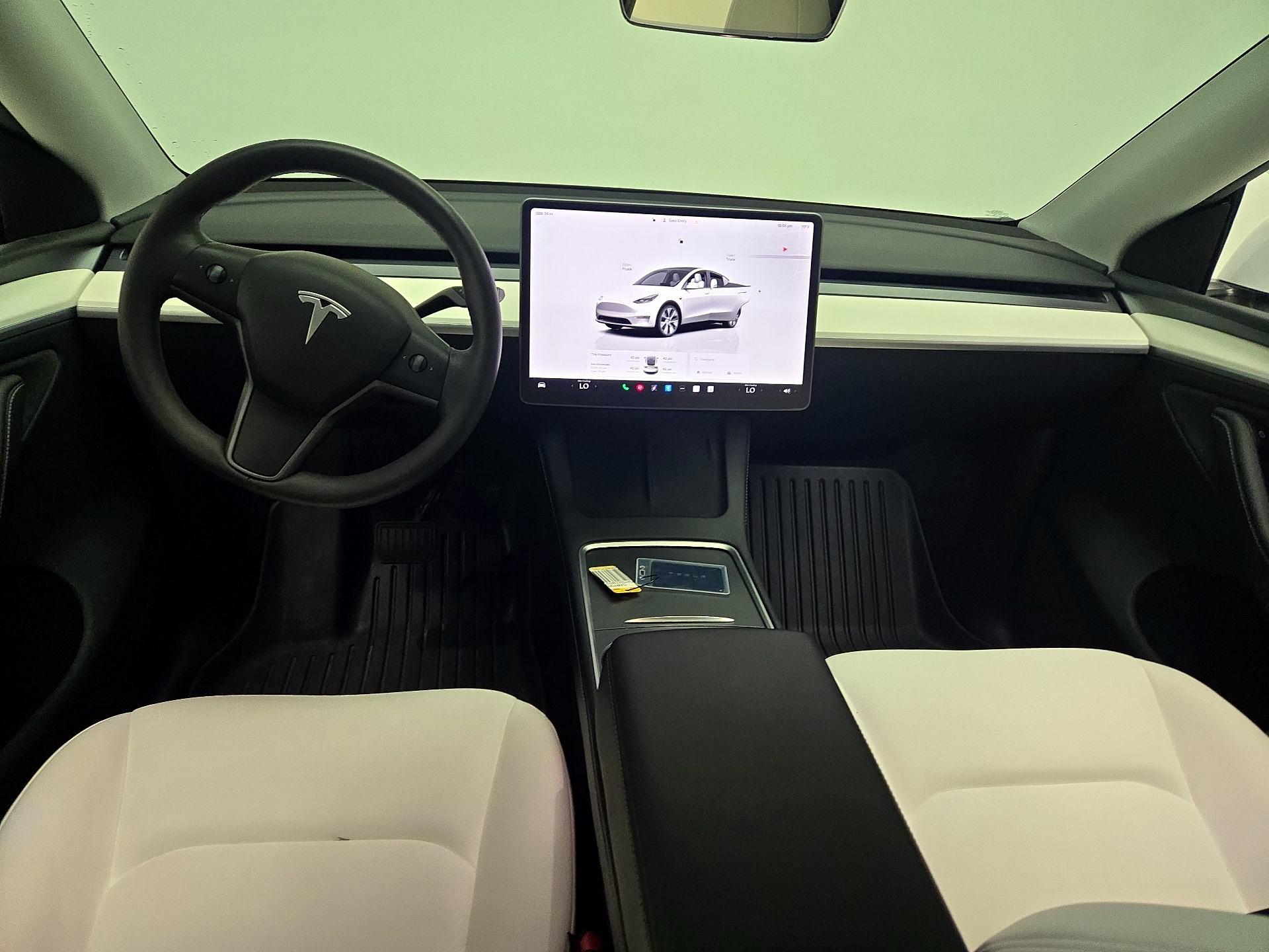 Thumbnail: 2024 Tesla Model Y - 9