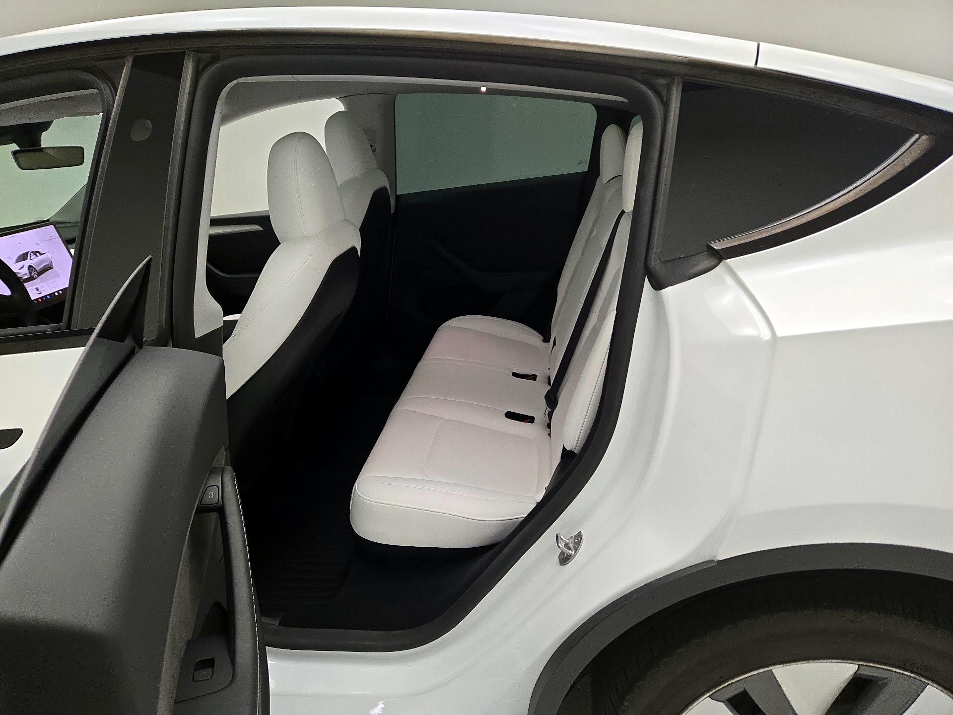 Thumbnail: 2024 Tesla Model Y - 20