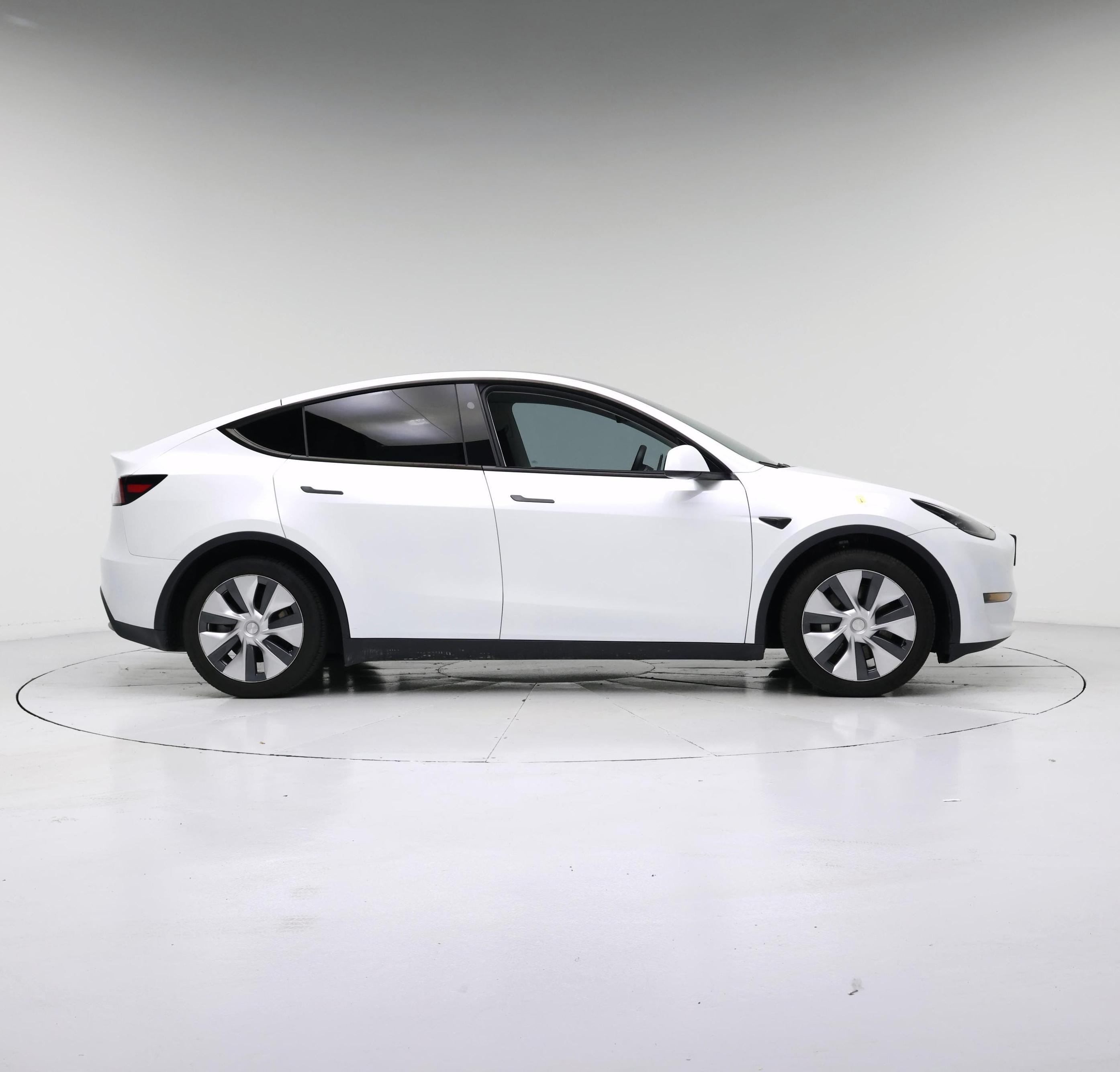Thumbnail: 2024 Tesla Model Y - 7