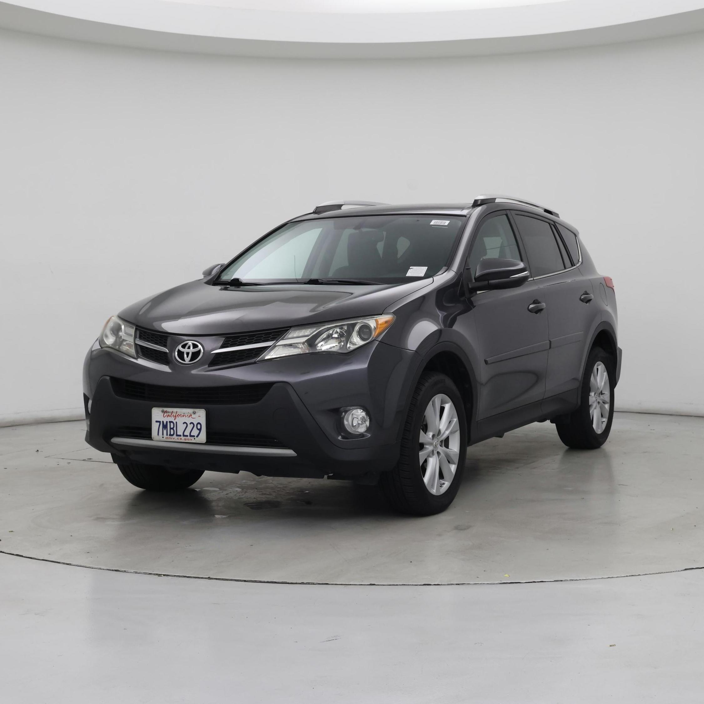 Thumbnail: 2015 Toyota RAV4 - 4