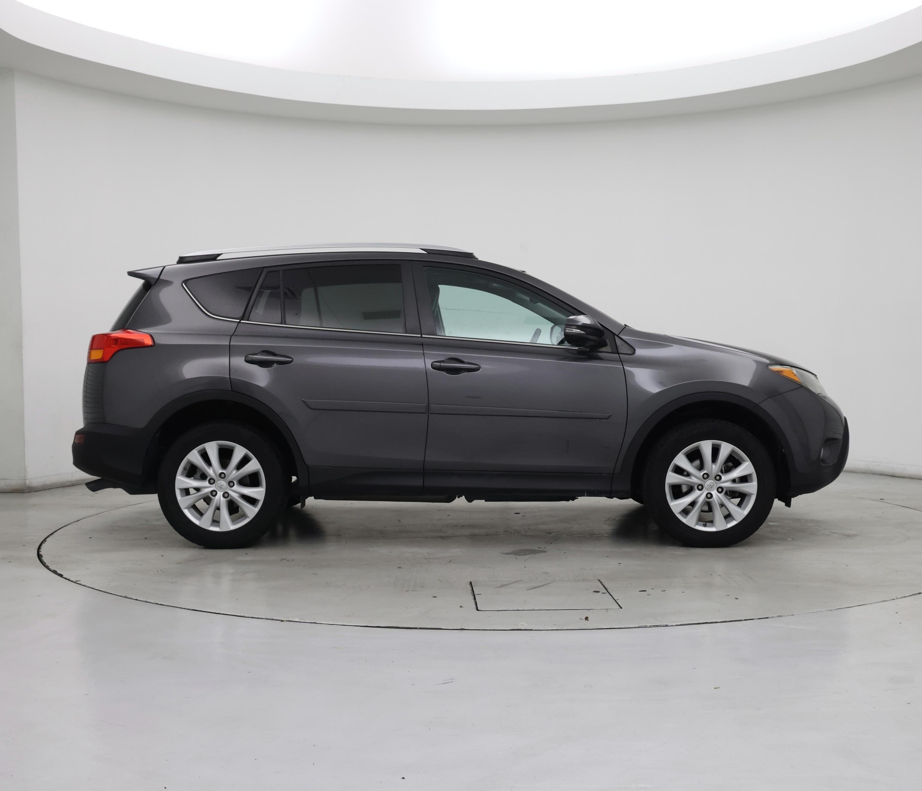 Thumbnail: 2015 Toyota RAV4 - 7