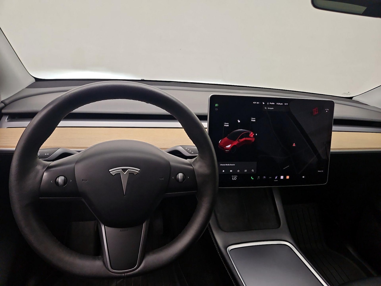 2021 Tesla Model Y Long Range - Photo 11