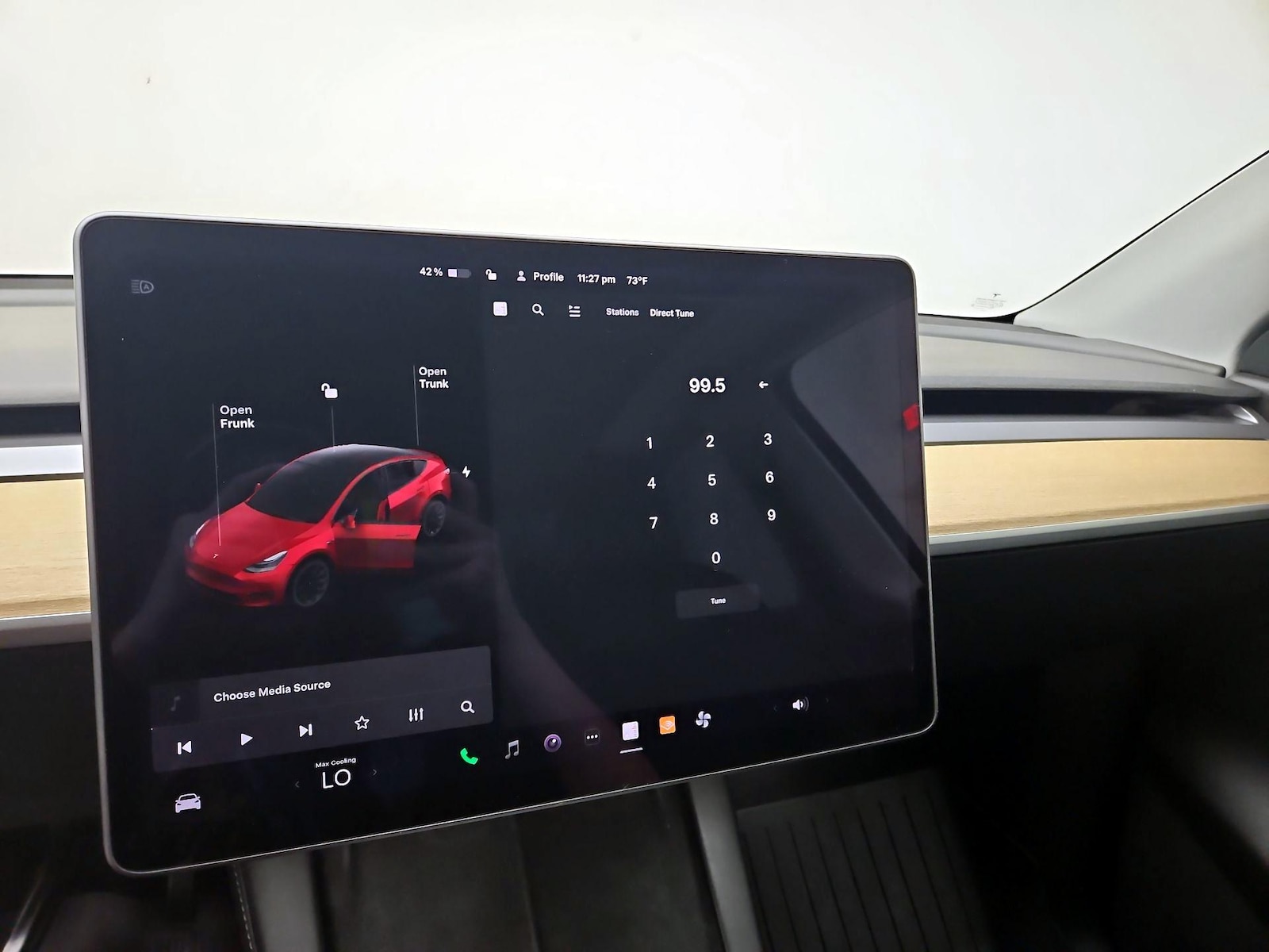 2021 Tesla Model Y Long Range - Photo 16