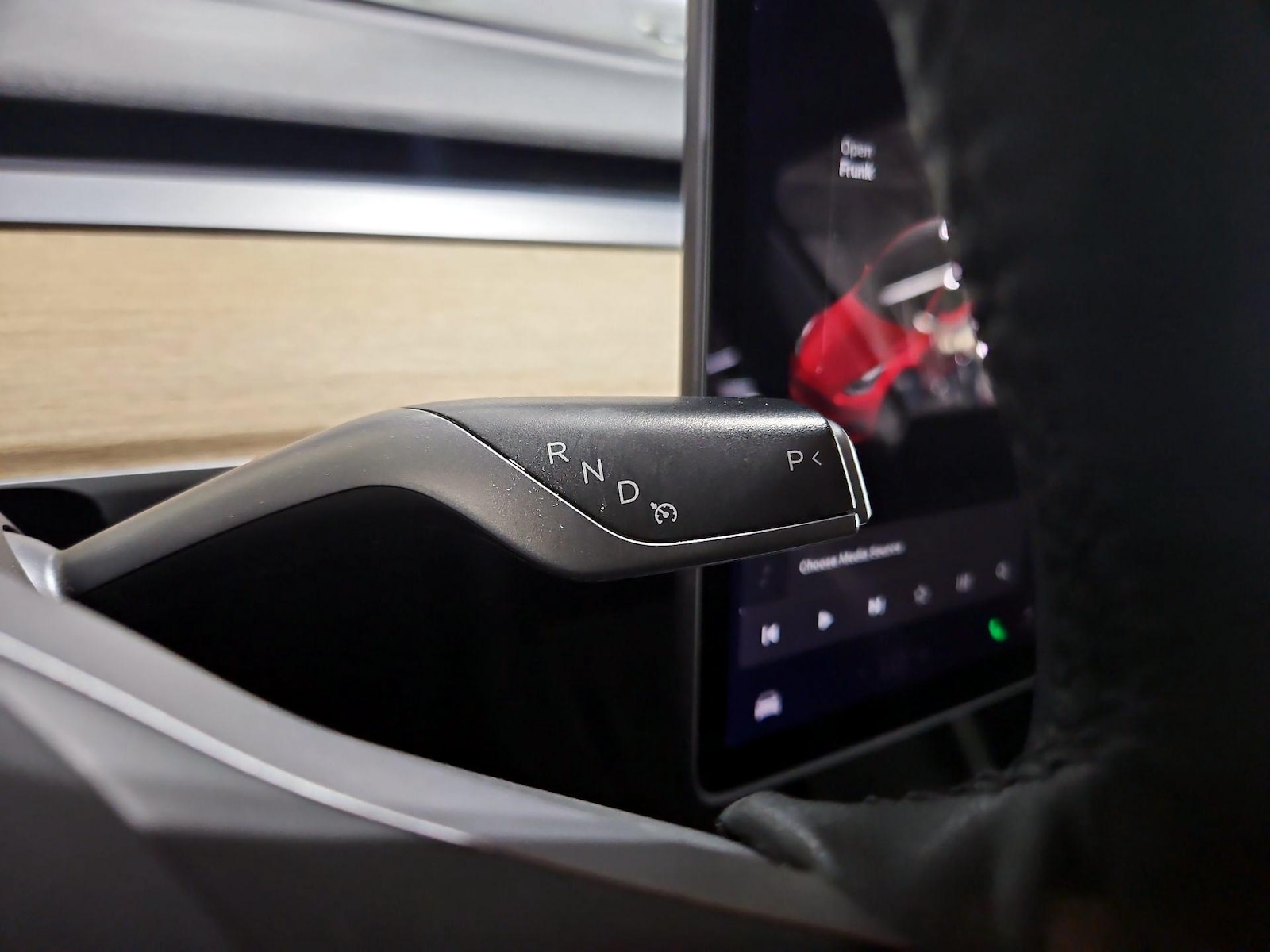 2021 Tesla Model Y Long Range - Photo 18