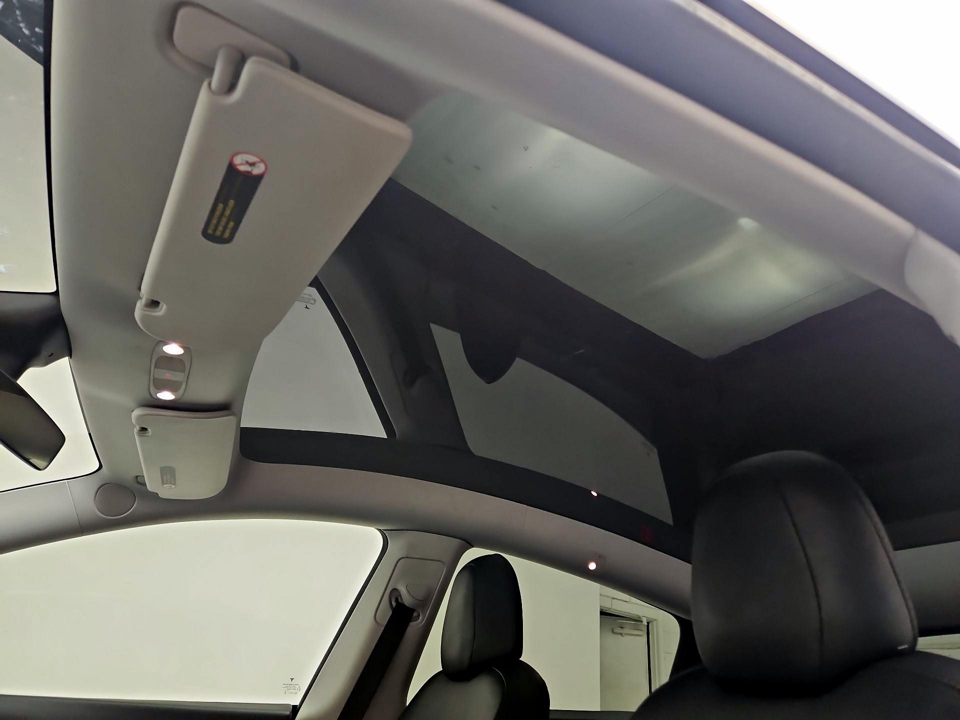 Thumbnail: 2021 Tesla Model Y - 18