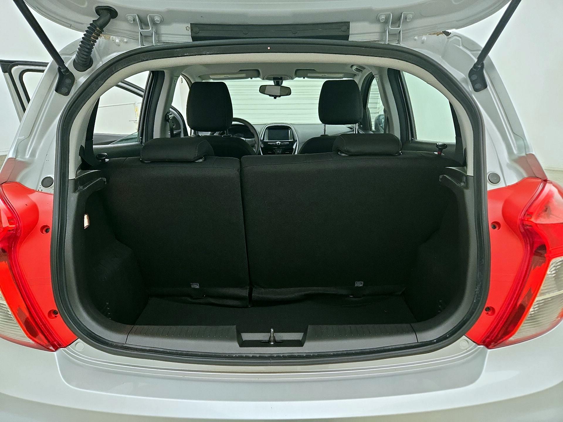 Thumbnail: 2017 Chevrolet Spark - 20