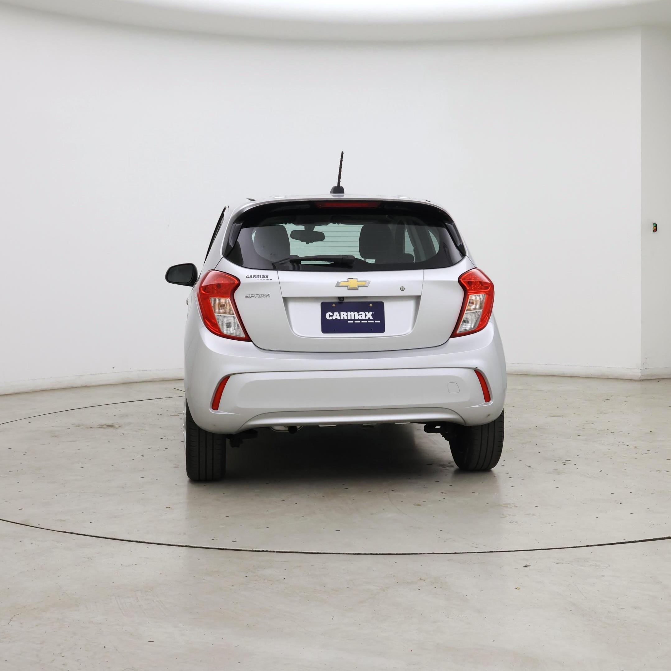 Thumbnail: 2017 Chevrolet Spark - 6