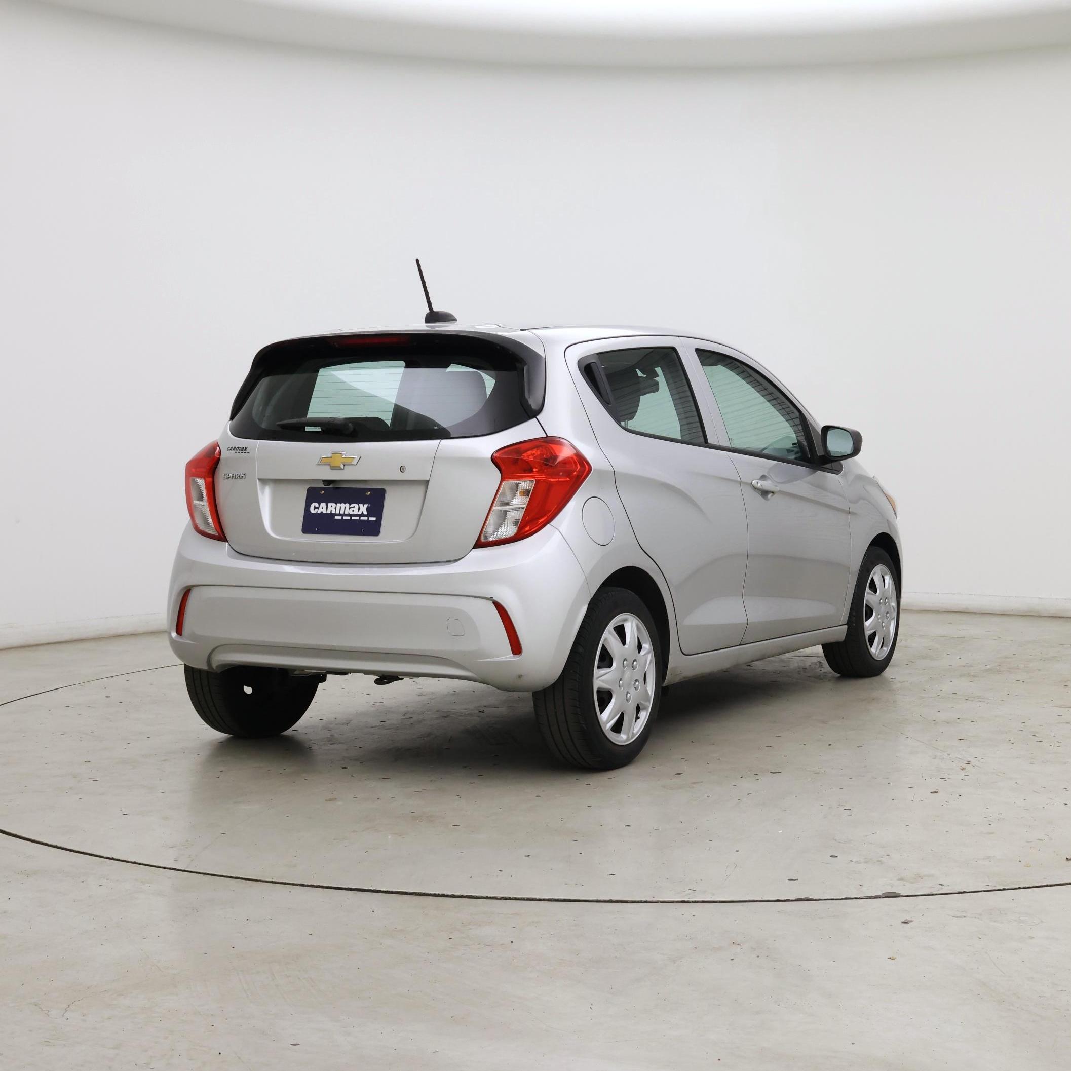 Thumbnail: 2017 Chevrolet Spark - 8