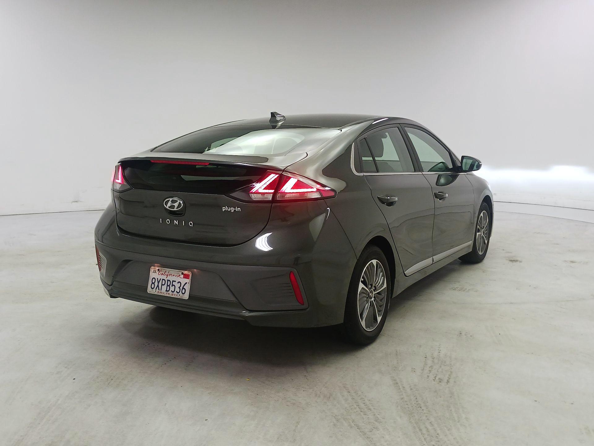 Thumbnail: 2021 Hyundai Ioniq - 5