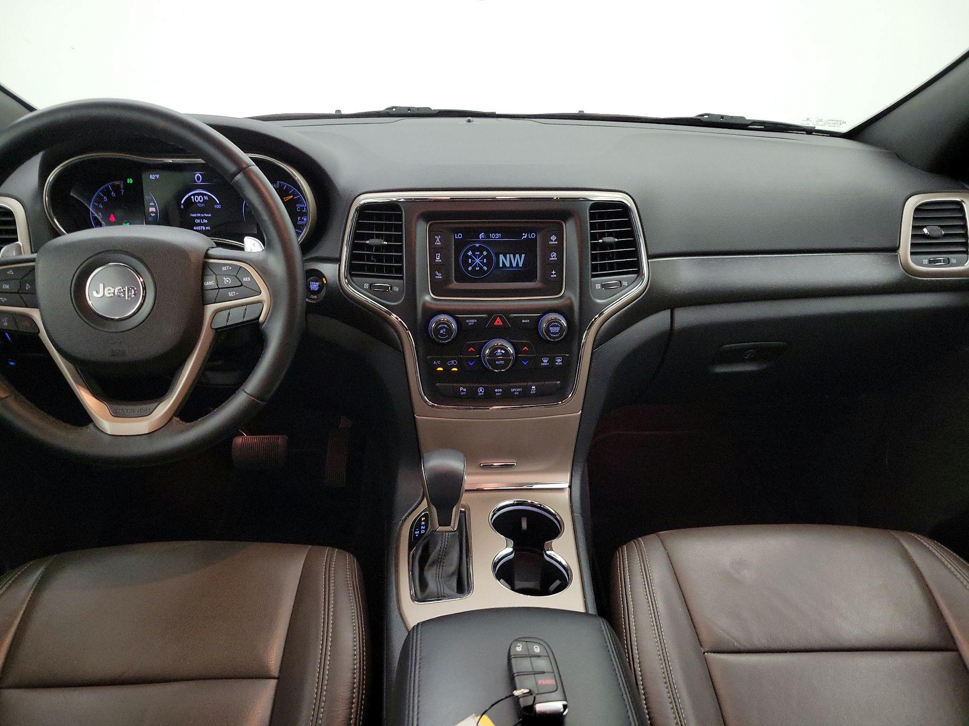 Thumbnail: 2017 Jeep Grand Cherokee - 9