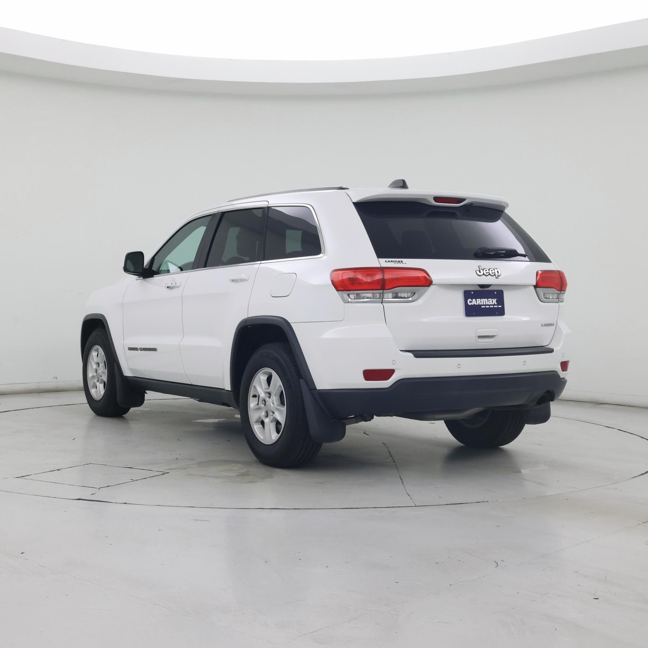 Thumbnail: 2017 Jeep Grand Cherokee - 2