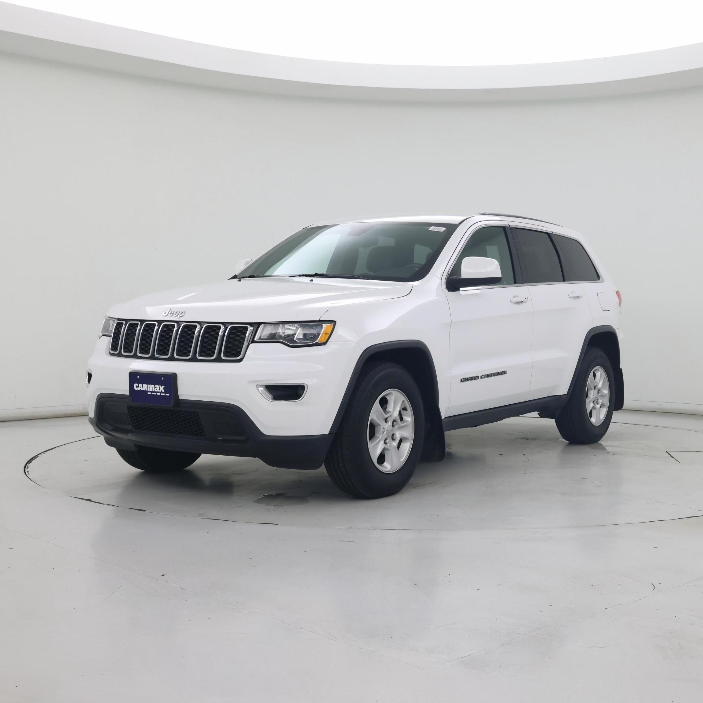 Thumbnail: 2017 Jeep Grand Cherokee - 4