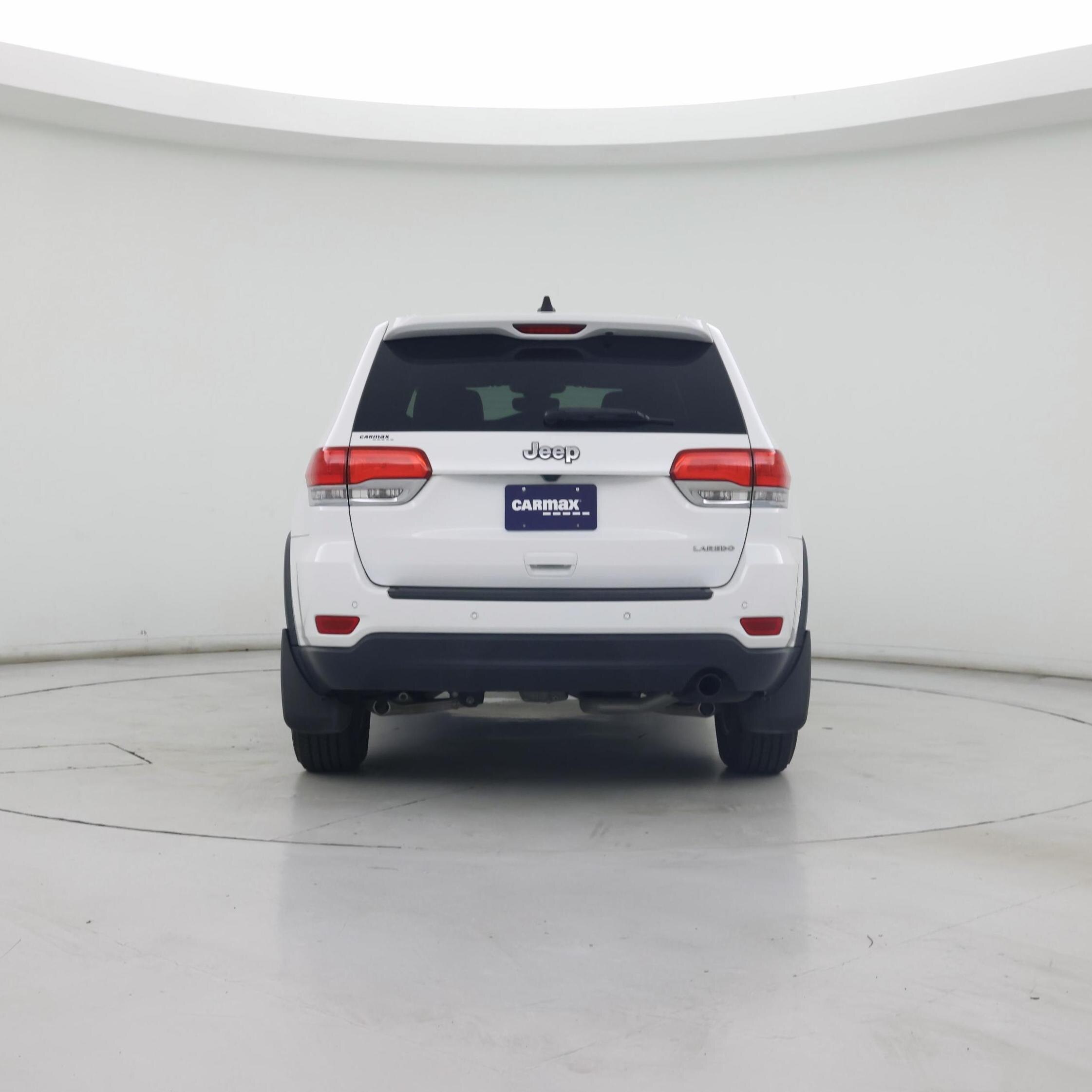 Thumbnail: 2017 Jeep Grand Cherokee - 6