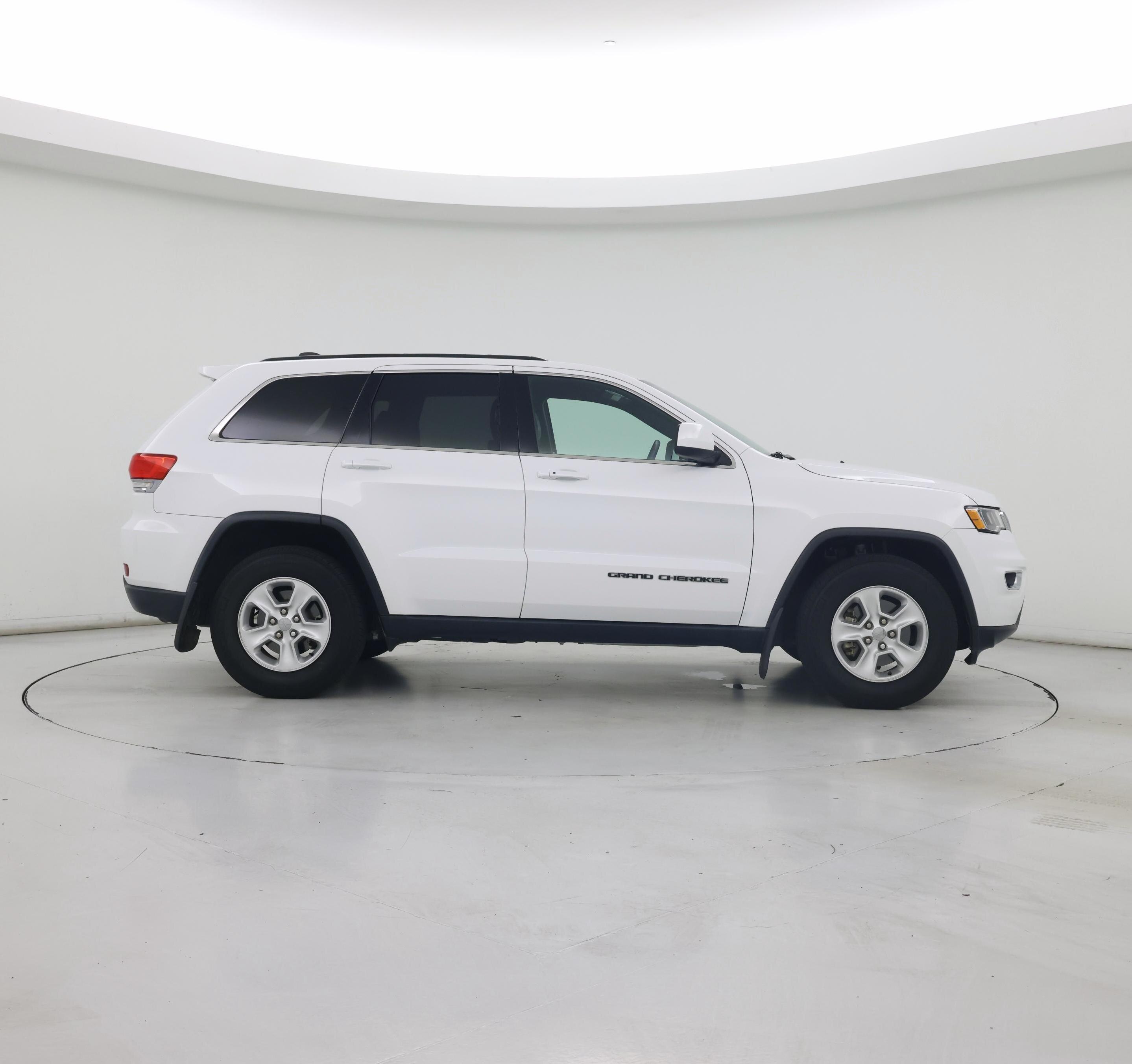 Thumbnail: 2017 Jeep Grand Cherokee - 7
