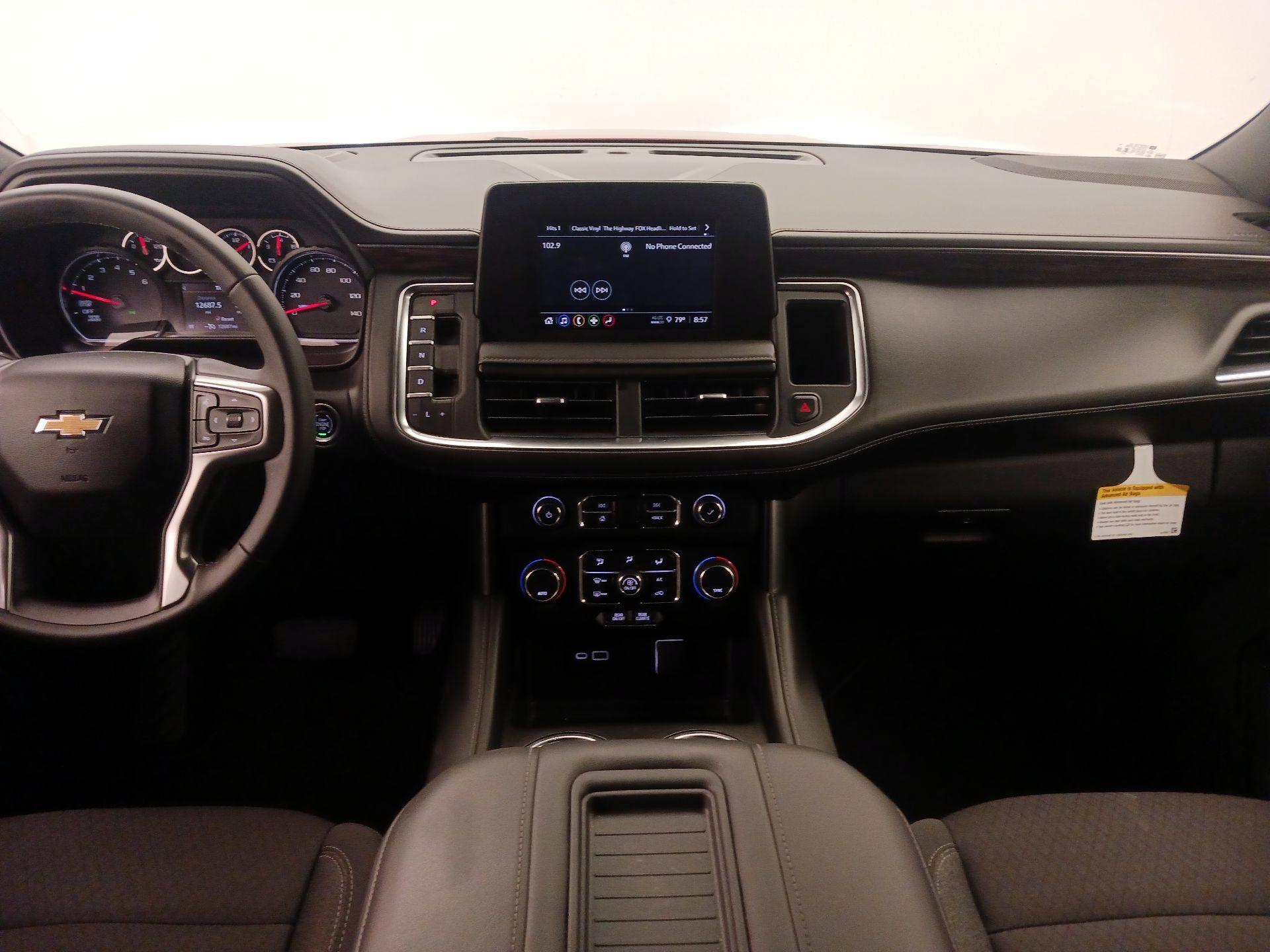 Thumbnail: 2023 Chevrolet Tahoe - 9