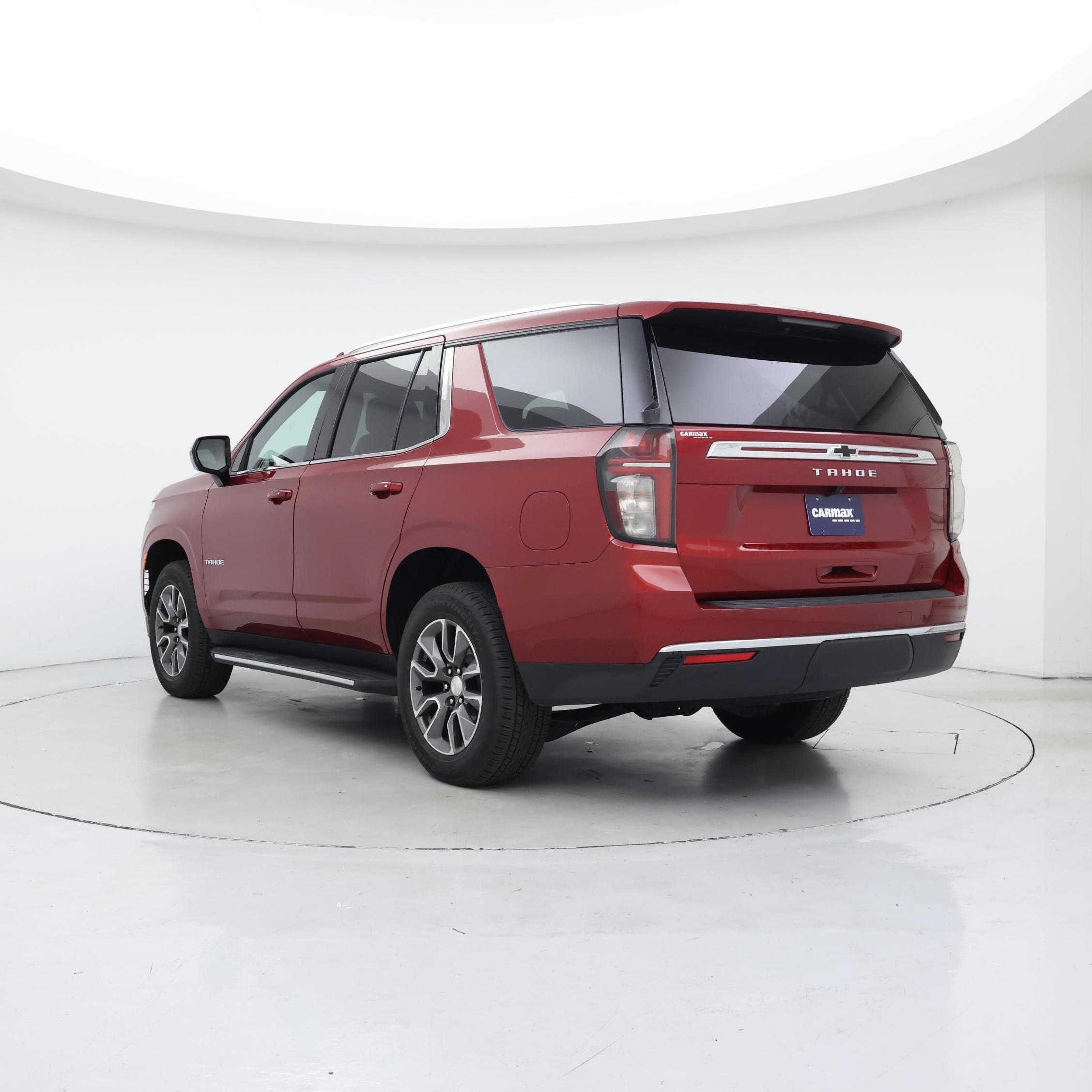Thumbnail: 2023 Chevrolet Tahoe - 2